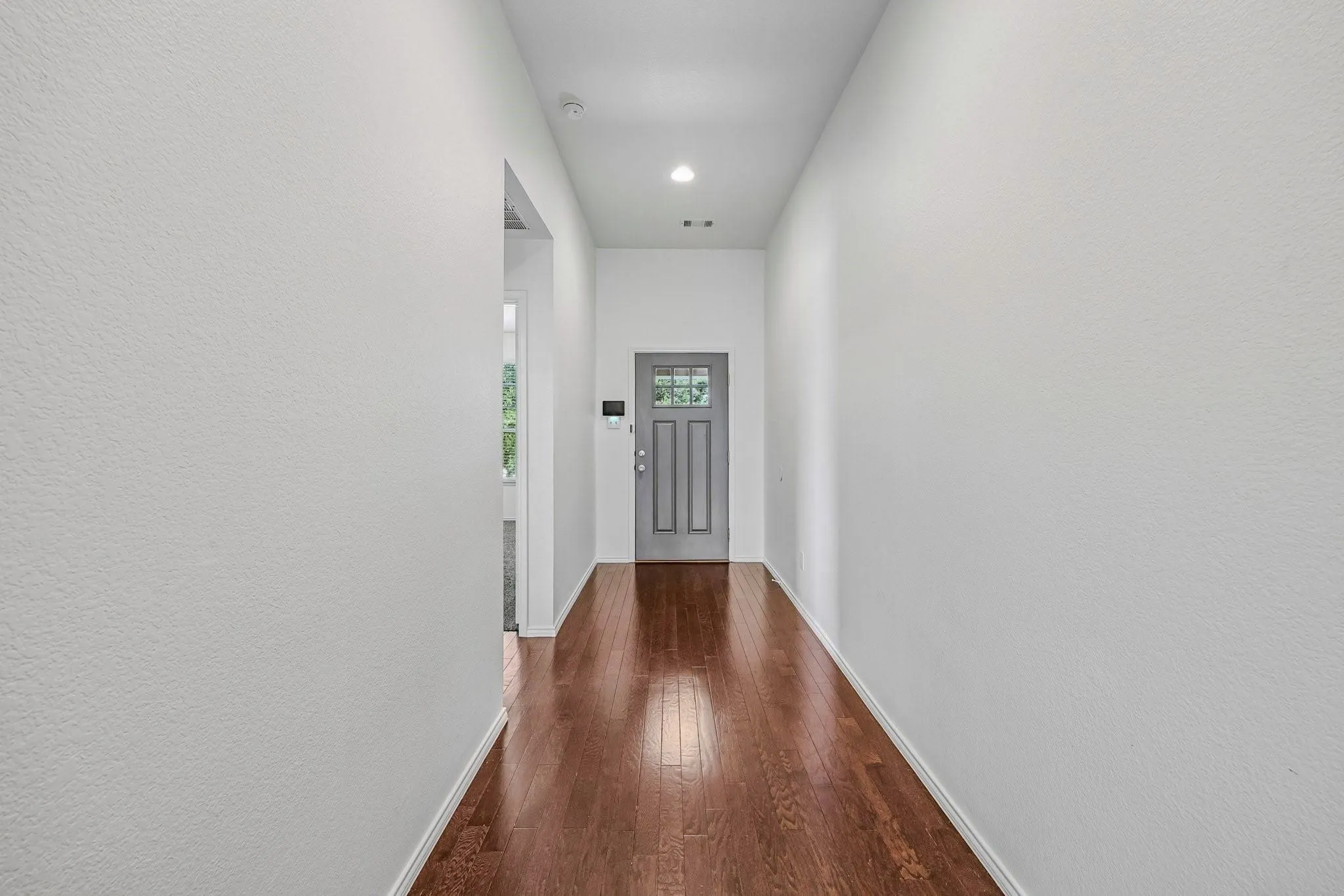 Single Family Residence For Rent in Collin County , 512 Stableford Street, Celina, Texas 75009, 4 Bedroom, 3 Bathroom, 2 Garage spaces, 2,123 Sqft, built in 2015, mls#21386654, Real Estate Agent in Celina, Homes For Rent in Collin county, Homes For Rent in Celina, Realtor in Celina Texas, Real Estate Brokerage Independent Realty Texas, Luminita Cordes Realtor
