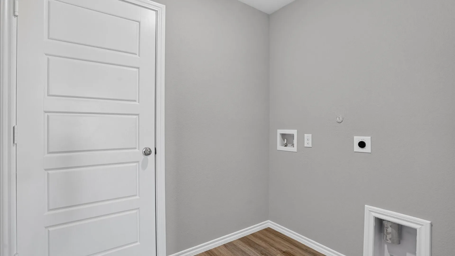 Single Family Residence For Sale in Johnson County , 1020 BOLL WEEVIL Drive, Cleburne, Texas 76031, 3 Bedroom, 2 Bathroom, 2 Garage spaces, 1,451 Sqft, built in 2026, mls#21386002, Real Estate Agent in Cleburne, Homes For Sale in Johnson county, Homes For Sale in Cleburne, Realtor in Cleburne Texas, Real Estate Brokerage Independent Realty Texas, Luminita Cordes Realtor