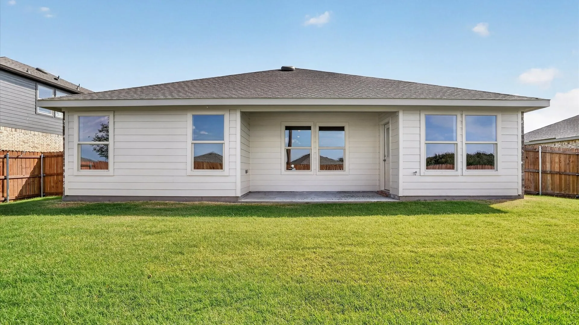 Single Family Residence For Sale in Johnson County , 1020 BOLL WEEVIL Drive, Cleburne, Texas 76031, 3 Bedroom, 2 Bathroom, 2 Garage spaces, 1,451 Sqft, built in 2026, mls#21386002, Real Estate Agent in Cleburne, Homes For Sale in Johnson county, Homes For Sale in Cleburne, Realtor in Cleburne Texas, Real Estate Brokerage Independent Realty Texas, Luminita Cordes Realtor