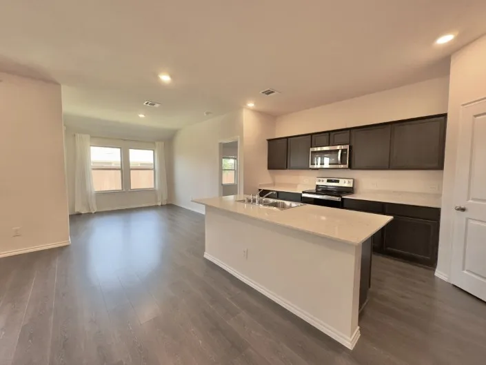 Single Family Residence For Rent in Denton County , 11333 Pecan Creek, Providence Village, Texas 76227, 4 Bedroom, 2 Bathroom, 1 Garage spaces, 1,840 Sqft, built in 2022, mls#21386659, Real Estate Agent in Providence Village, Homes For Rent in Denton county, Homes For Rent in Providence Village, Realtor in Providence Village Texas, Real Estate Brokerage Independent Realty Texas, Luminita Cordes Realtor