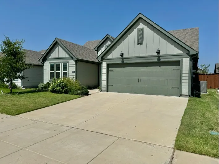 Single Family Residence For Rent in Denton County , 11333 Pecan Creek, Providence Village, Texas 76227, 4 Bedroom, 2 Bathroom, 1 Garage spaces, 1,840 Sqft, built in 2022, mls#21386659, Real Estate Agent in Providence Village, Homes For Rent in Denton county, Homes For Rent in Providence Village, Realtor in Providence Village Texas, Real Estate Brokerage Independent Realty Texas, Luminita Cordes Realtor