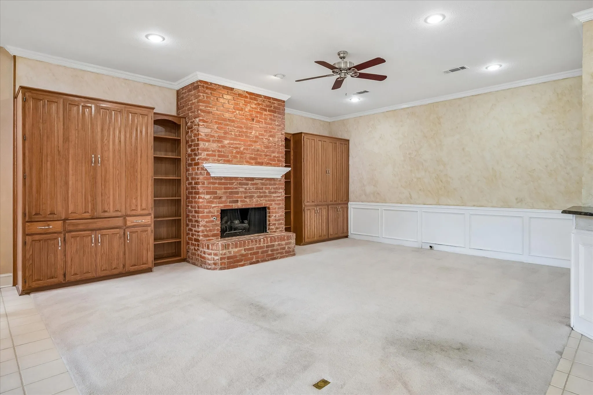 Single Family Residence For Sale in Collin County , 3417 Alsten Lane, Plano, Texas 75093, 4 Bedroom, 3 Bathroom, 3 Garage spaces, 3,434 Sqft, built in 1988, mls#21378819, Real Estate Agent in Plano, Homes For Sale in Collin county, Homes For Sale in Plano, Realtor in Plano Texas, Real Estate Brokerage Independent Realty Texas, Luminita Cordes Realtor
