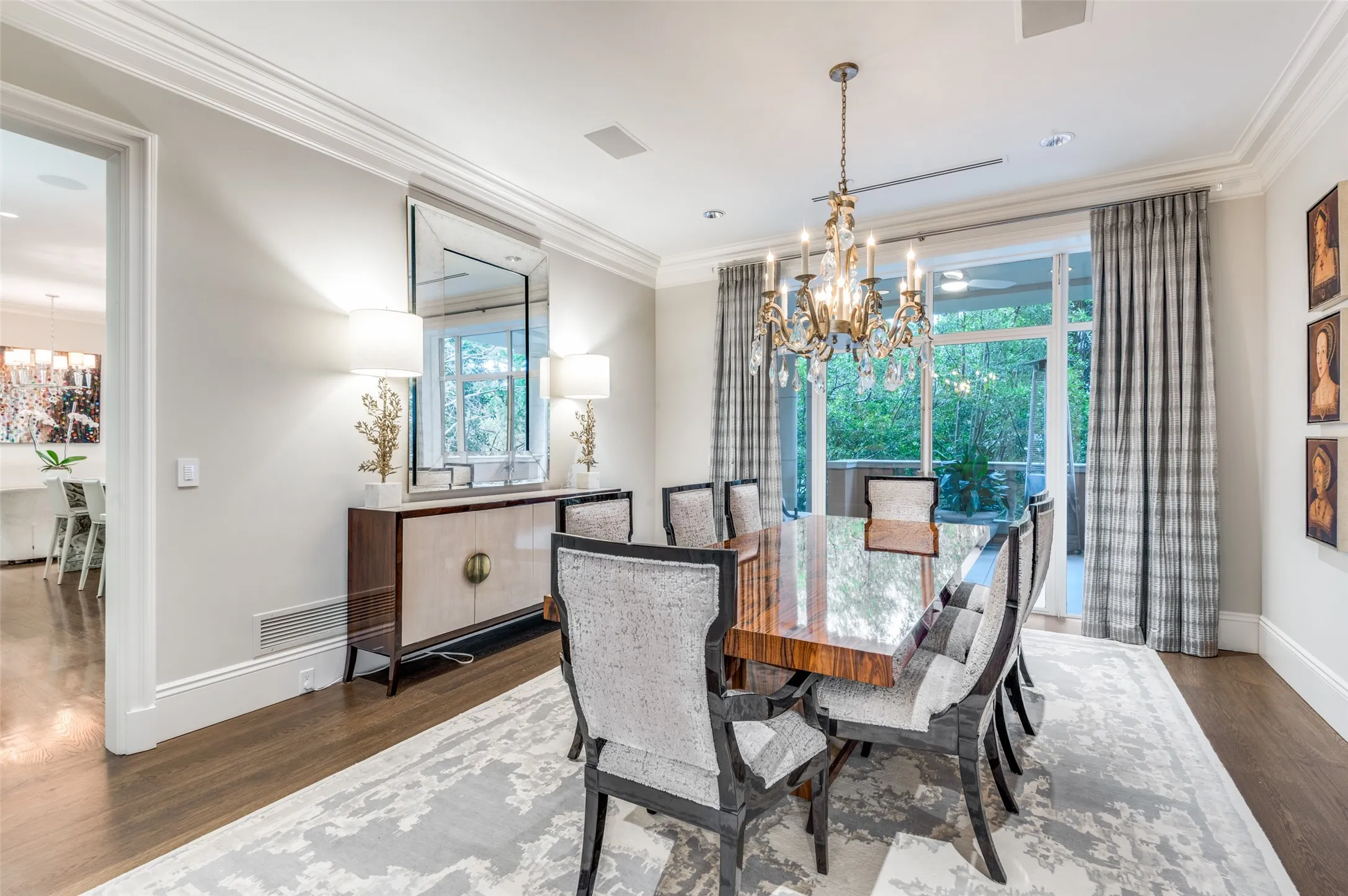 Condominium For Sale in Dallas County , 2801 Turtle Creek Boulevard 3E, Dallas, Texas 75219, 2 Bedroom, 3 Bathroom, 2 Garage spaces, 5,256 Sqft, built in 1992, mls#21385425, Real Estate Agent in Dallas, Homes For Sale in Dallas county, Homes For Sale in Dallas, Realtor in Dallas Texas, Real Estate Brokerage Independent Realty Texas, Luminita Cordes Realtor