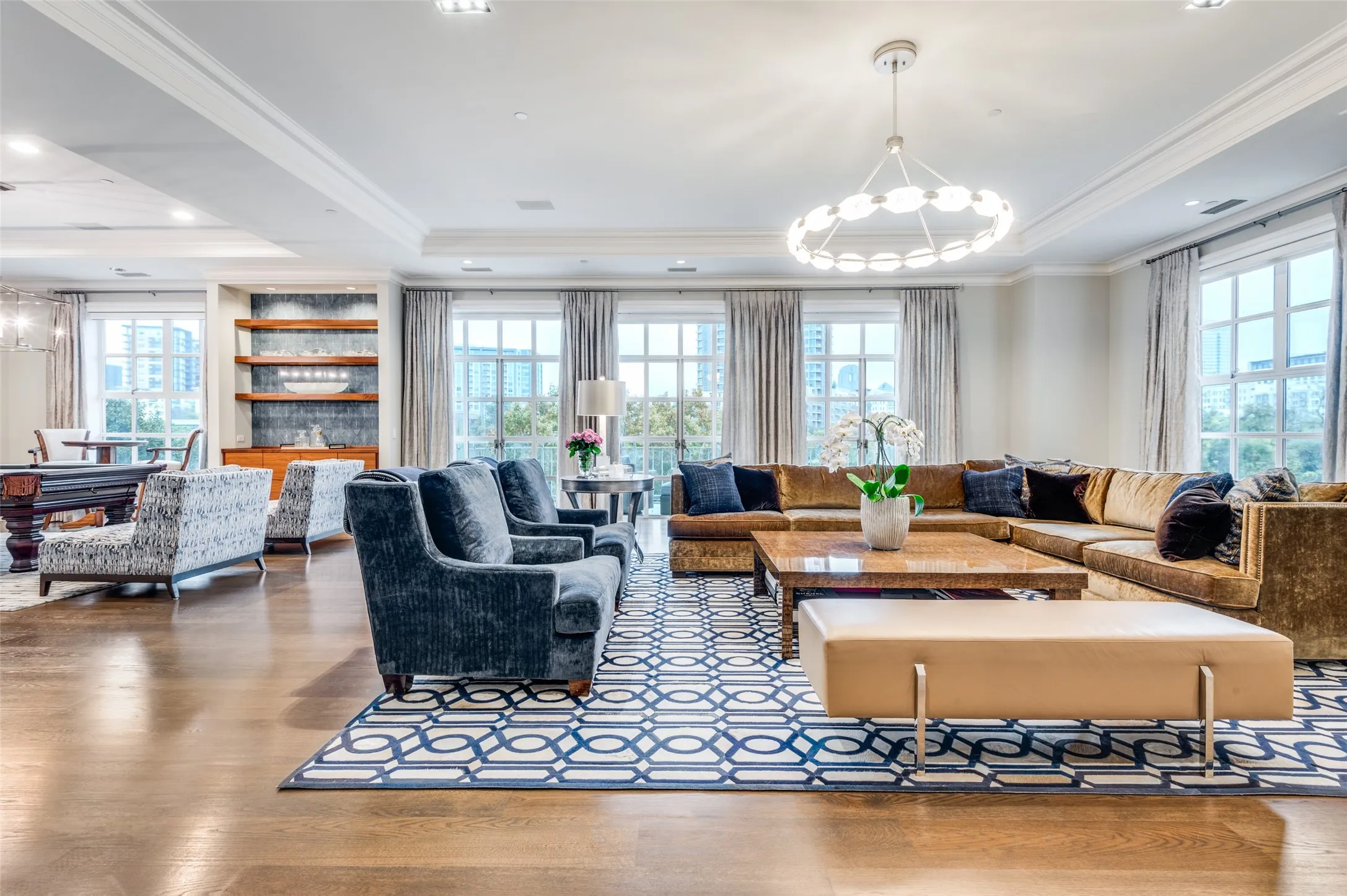 Condominium For Sale in Dallas County , 2801 Turtle Creek Boulevard 3E, Dallas, Texas 75219, 2 Bedroom, 3 Bathroom, 2 Garage spaces, 5,256 Sqft, built in 1992, mls#21385425, Real Estate Agent in Dallas, Homes For Sale in Dallas county, Homes For Sale in Dallas, Realtor in Dallas Texas, Real Estate Brokerage Independent Realty Texas, Luminita Cordes Realtor