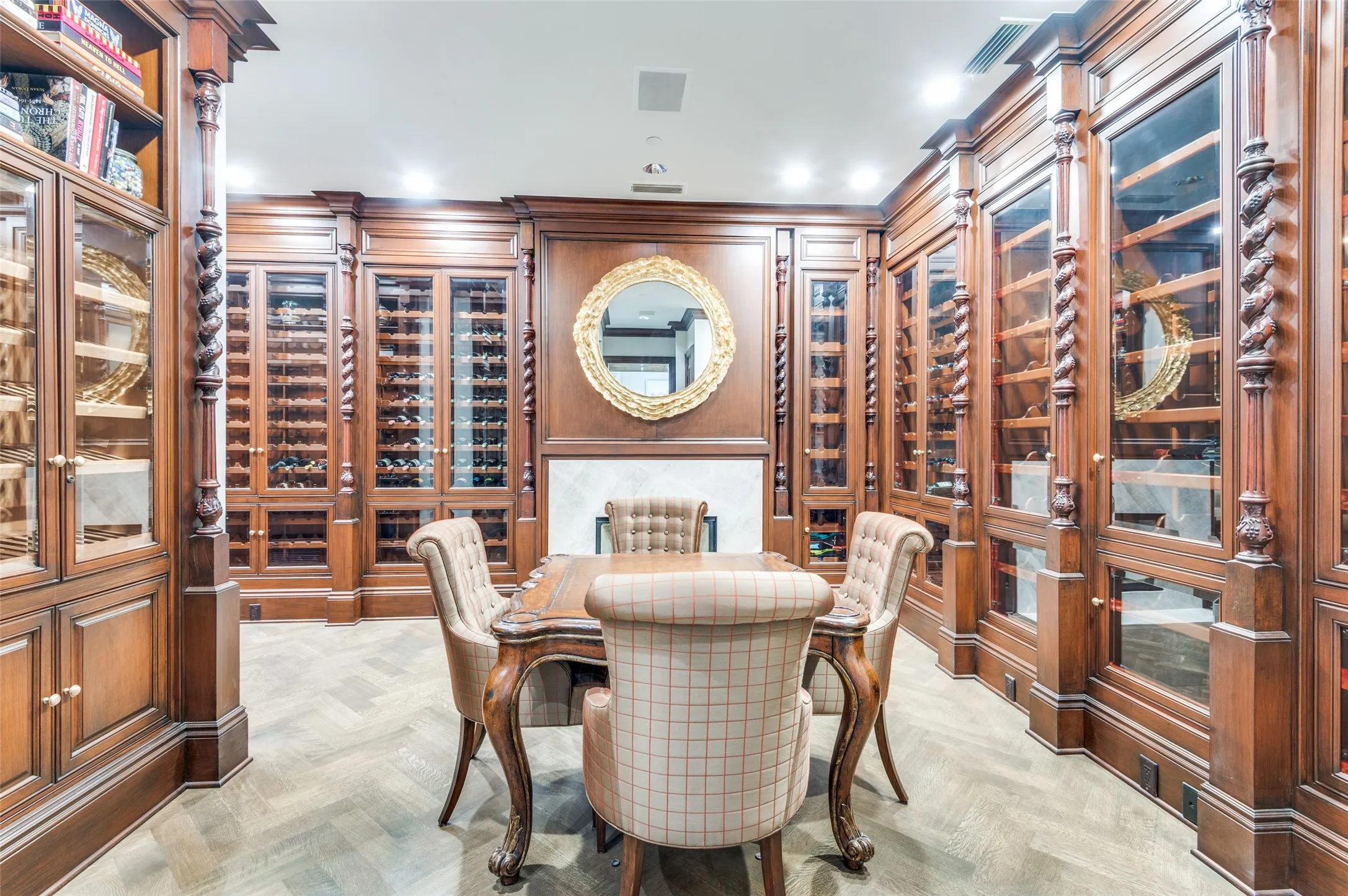 Condominium For Sale in Dallas County , 2801 Turtle Creek Boulevard 3E, Dallas, Texas 75219, 2 Bedroom, 3 Bathroom, 2 Garage spaces, 5,256 Sqft, built in 1992, mls#21385425, Real Estate Agent in Dallas, Homes For Sale in Dallas county, Homes For Sale in Dallas, Realtor in Dallas Texas, Real Estate Brokerage Independent Realty Texas, Luminita Cordes Realtor