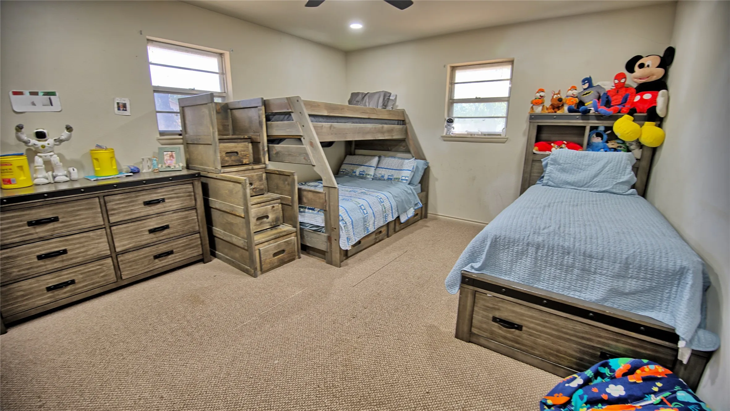 Single Family Residence For Sale in Montague County , 105 E Pecan Street, St Jo, Texas 76265, 4 Bedroom, 2 Bathroom, 2 Garage spaces, 2,606 Sqft, built in 1970, mls#21386668, Real Estate Agent in St Jo, Homes For Sale in Montague county, Homes For Sale in St Jo, Realtor in St Jo Texas, Real Estate Brokerage Independent Realty Texas, Luminita Cordes Realtor