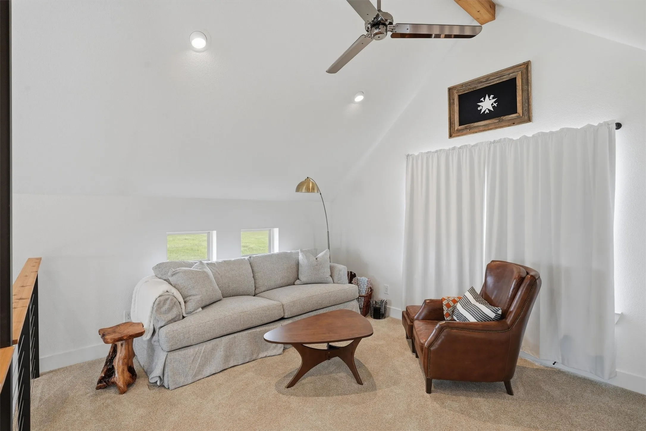 Single Family Residence For Sale in Palo Pinto County , 582 Clara Lane, Santo, Texas 76472, 1 Bedroom, 1 Bathroom, 2 Garage spaces, 1,067 Sqft, built in 2020, mls#21385910, Real Estate Agent in Santo, Homes For Sale in Palo Pinto county, Homes For Sale in Santo, Realtor in Santo Texas, Real Estate Brokerage Independent Realty Texas, Luminita Cordes Realtor