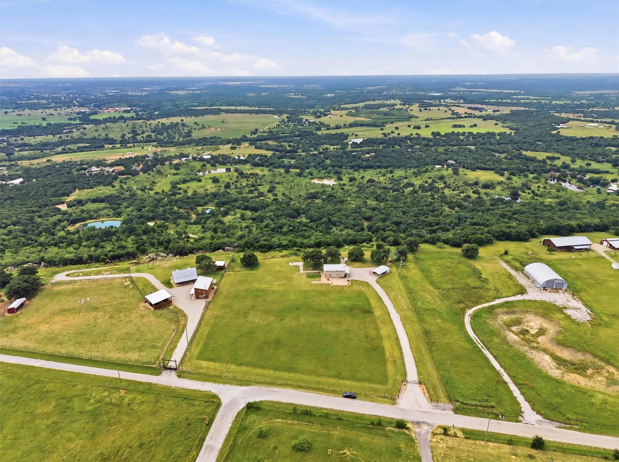 Single Family Residence For Sale in Palo Pinto County , 582 Clara Lane, Santo, Texas 76472, 1 Bedroom, 1 Bathroom, 2 Garage spaces, 1,067 Sqft, built in 2020, mls#21385910, Real Estate Agent in Santo, Homes For Sale in Palo Pinto county, Homes For Sale in Santo, Realtor in Santo Texas, Real Estate Brokerage Independent Realty Texas, Luminita Cordes Realtor