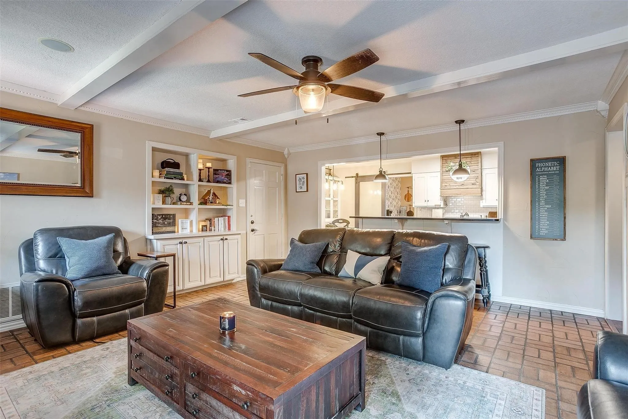 Single Family Residence For Sale in Denton County , 1412 Ridgecrest Circle, Denton, Texas 76205, 4 Bedroom, 2 Bathroom, 2 Garage spaces, 2,286 Sqft, built in 1970, mls#21385621, Real Estate Agent in Denton, Homes For Sale in Denton county, Homes For Sale in Denton, Realtor in Denton Texas, Real Estate Brokerage Independent Realty Texas, Luminita Cordes Realtor