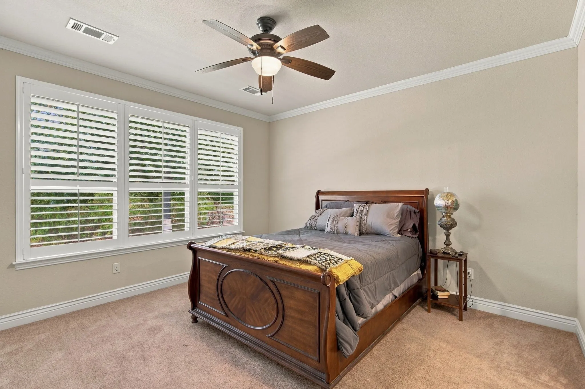 Single Family Residence For Sale in Denton County , 10304 Claystone Drive, Denton, Texas 76207, 2 Bedroom, 2 Bathroom, 2 Garage spaces, 1,417 Sqft, built in 2019, mls#21383049, Real Estate Agent in Denton, Homes For Sale in Denton county, Homes For Sale in Denton, Realtor in Denton Texas, Real Estate Brokerage Independent Realty Texas, Luminita Cordes Realtor