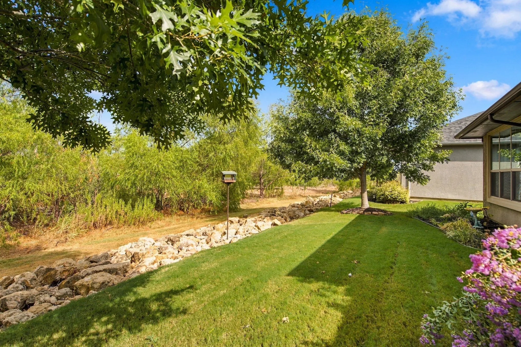 Single Family Residence For Sale in Denton County , 10304 Claystone Drive, Denton, Texas 76207, 2 Bedroom, 2 Bathroom, 2 Garage spaces, 1,417 Sqft, built in 2019, mls#21383049, Real Estate Agent in Denton, Homes For Sale in Denton county, Homes For Sale in Denton, Realtor in Denton Texas, Real Estate Brokerage Independent Realty Texas, Luminita Cordes Realtor