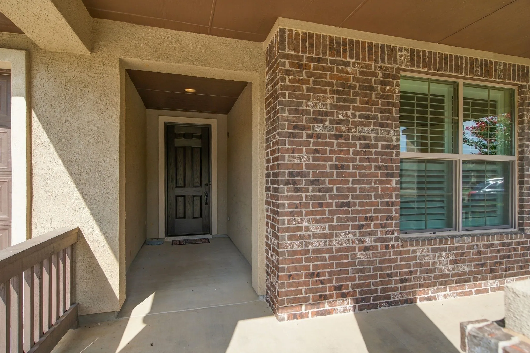 Single Family Residence For Sale in Denton County , 10304 Claystone Drive, Denton, Texas 76207, 2 Bedroom, 2 Bathroom, 2 Garage spaces, 1,417 Sqft, built in 2019, mls#21383049, Real Estate Agent in Denton, Homes For Sale in Denton county, Homes For Sale in Denton, Realtor in Denton Texas, Real Estate Brokerage Independent Realty Texas, Luminita Cordes Realtor