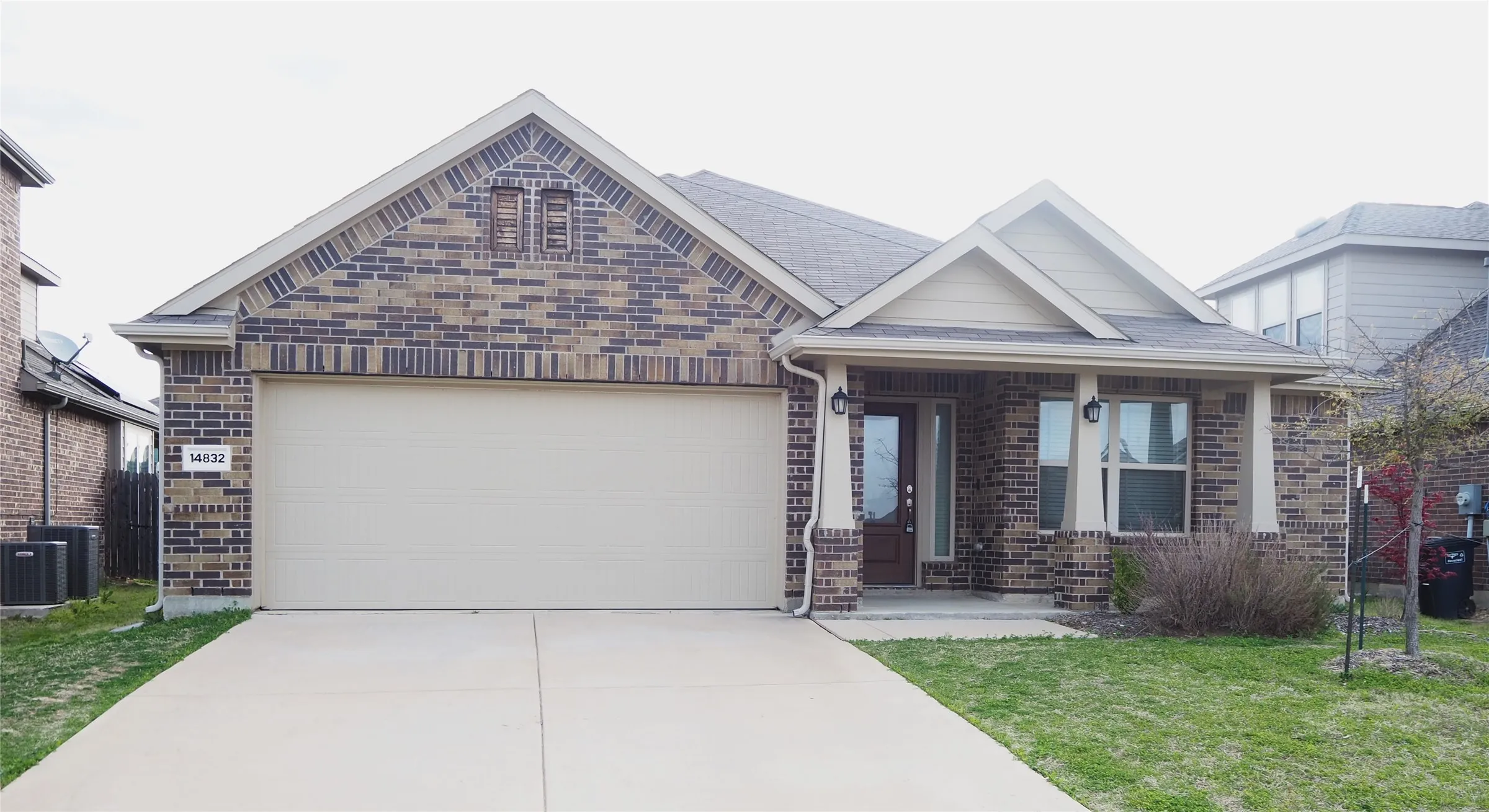 Single Family Residence For Rent in Denton County , 14832 Rocky Face Lane, Fort Worth, Texas 76052, 3 Bedroom, 2 Bathroom, 2 Garage spaces, 2,064 Sqft, built in 2018, mls#21386695, Real Estate Agent in Fort Worth, Homes For Rent in Denton county, Homes For Rent in Fort Worth, Realtor in Fort Worth Texas, Real Estate Brokerage Independent Realty Texas, Luminita Cordes Realtor