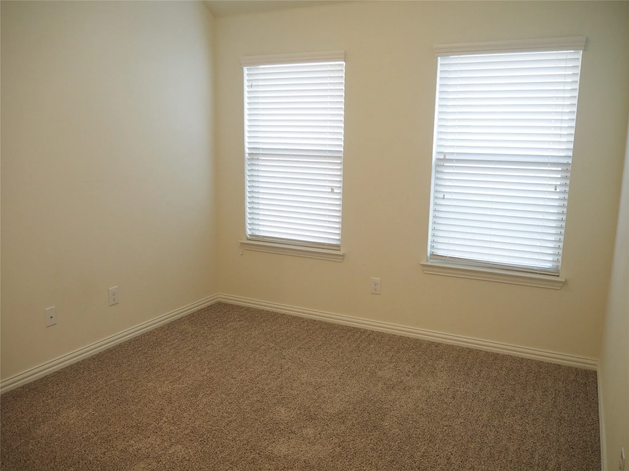 Single Family Residence For Rent in Denton County , 14832 Rocky Face Lane, Fort Worth, Texas 76052, 3 Bedroom, 2 Bathroom, 2 Garage spaces, 2,064 Sqft, built in 2018, mls#21386695, Real Estate Agent in Fort Worth, Homes For Rent in Denton county, Homes For Rent in Fort Worth, Realtor in Fort Worth Texas, Real Estate Brokerage Independent Realty Texas, Luminita Cordes Realtor