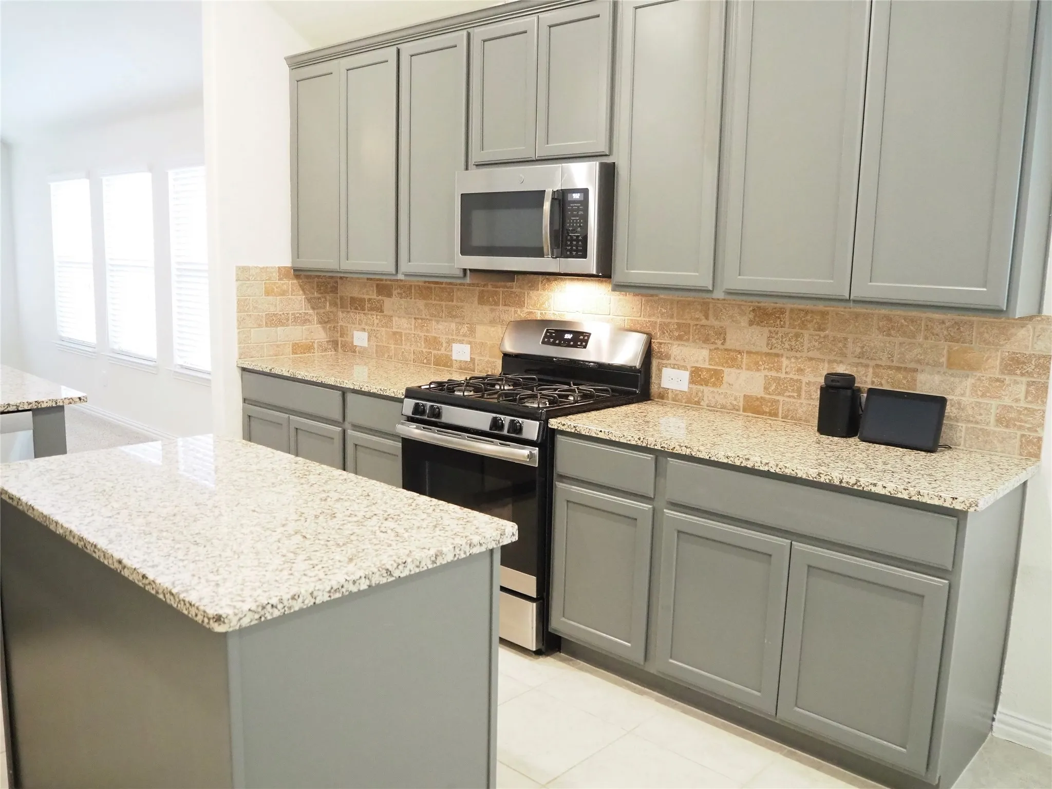 Single Family Residence For Rent in Denton County , 14832 Rocky Face Lane, Fort Worth, Texas 76052, 3 Bedroom, 2 Bathroom, 2 Garage spaces, 2,064 Sqft, built in 2018, mls#21386695, Real Estate Agent in Fort Worth, Homes For Rent in Denton county, Homes For Rent in Fort Worth, Realtor in Fort Worth Texas, Real Estate Brokerage Independent Realty Texas, Luminita Cordes Realtor
