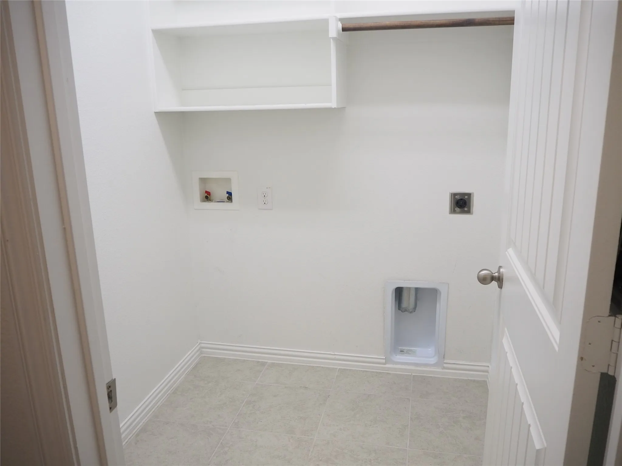 Single Family Residence For Rent in Denton County , 14832 Rocky Face Lane, Fort Worth, Texas 76052, 3 Bedroom, 2 Bathroom, 2 Garage spaces, 2,064 Sqft, built in 2018, mls#21386695, Real Estate Agent in Fort Worth, Homes For Rent in Denton county, Homes For Rent in Fort Worth, Realtor in Fort Worth Texas, Real Estate Brokerage Independent Realty Texas, Luminita Cordes Realtor