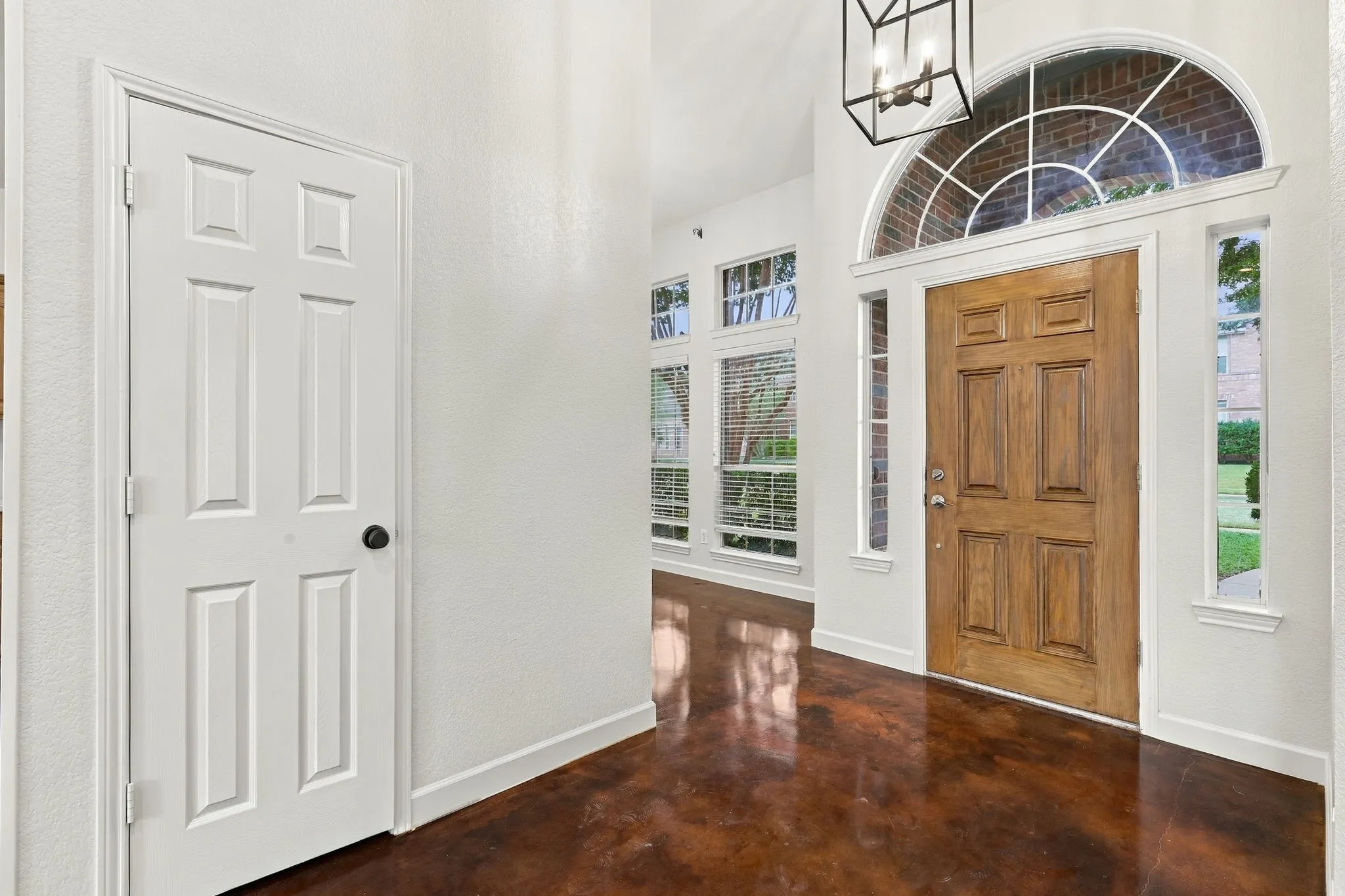 Single Family Residence For Rent in Collin County , 906 Homestead Trail, Allen, Texas 75002, 4 Bedroom, 2 Bathroom, 2 Garage spaces, 1,892 Sqft, built in 1993, mls#21386149, Real Estate Agent in Allen, Homes For Rent in Collin county, Homes For Rent in Allen, Realtor in Allen Texas, Real Estate Brokerage Independent Realty Texas, Luminita Cordes Realtor