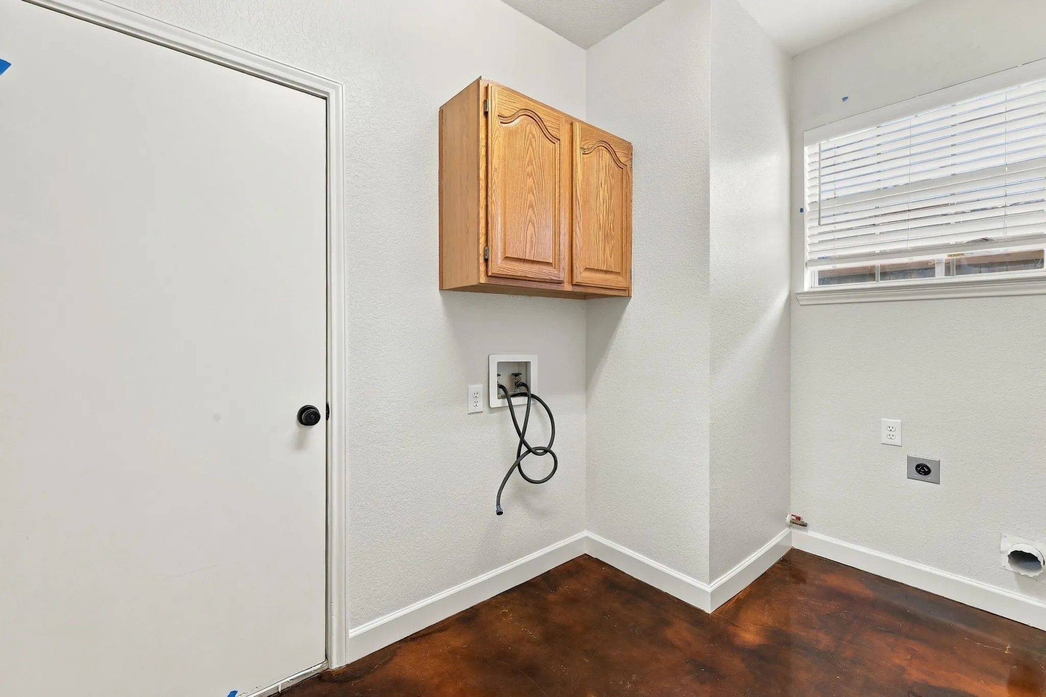 Single Family Residence For Rent in Collin County , 906 Homestead Trail, Allen, Texas 75002, 4 Bedroom, 2 Bathroom, 2 Garage spaces, 1,892 Sqft, built in 1993, mls#21386149, Real Estate Agent in Allen, Homes For Rent in Collin county, Homes For Rent in Allen, Realtor in Allen Texas, Real Estate Brokerage Independent Realty Texas, Luminita Cordes Realtor