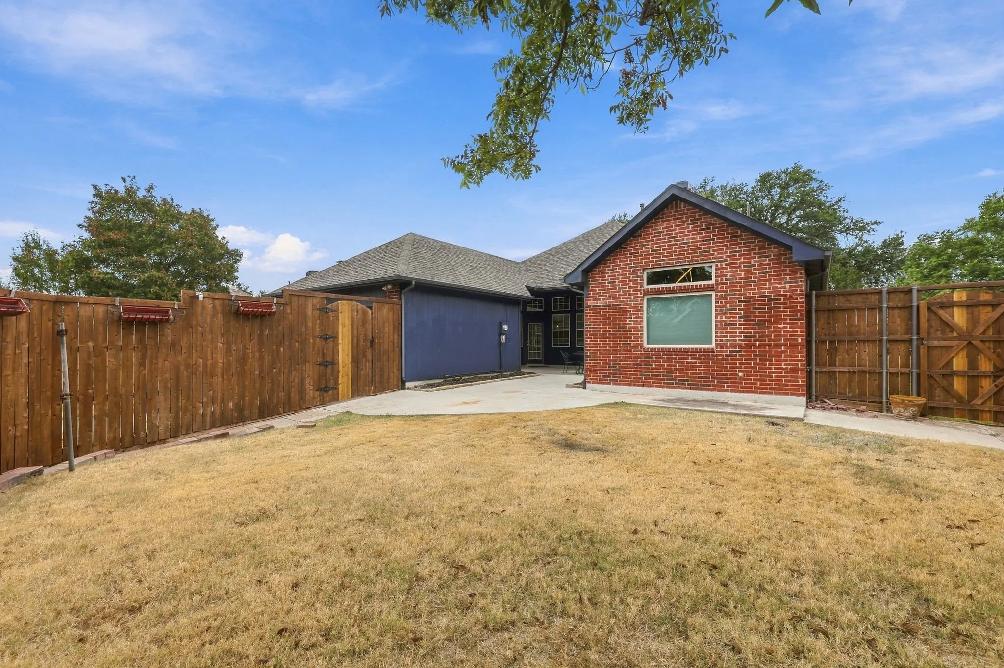Single Family Residence For Rent in Collin County , 906 Homestead Trail, Allen, Texas 75002, 4 Bedroom, 2 Bathroom, 2 Garage spaces, 1,892 Sqft, built in 1993, mls#21386149, Real Estate Agent in Allen, Homes For Rent in Collin county, Homes For Rent in Allen, Realtor in Allen Texas, Real Estate Brokerage Independent Realty Texas, Luminita Cordes Realtor