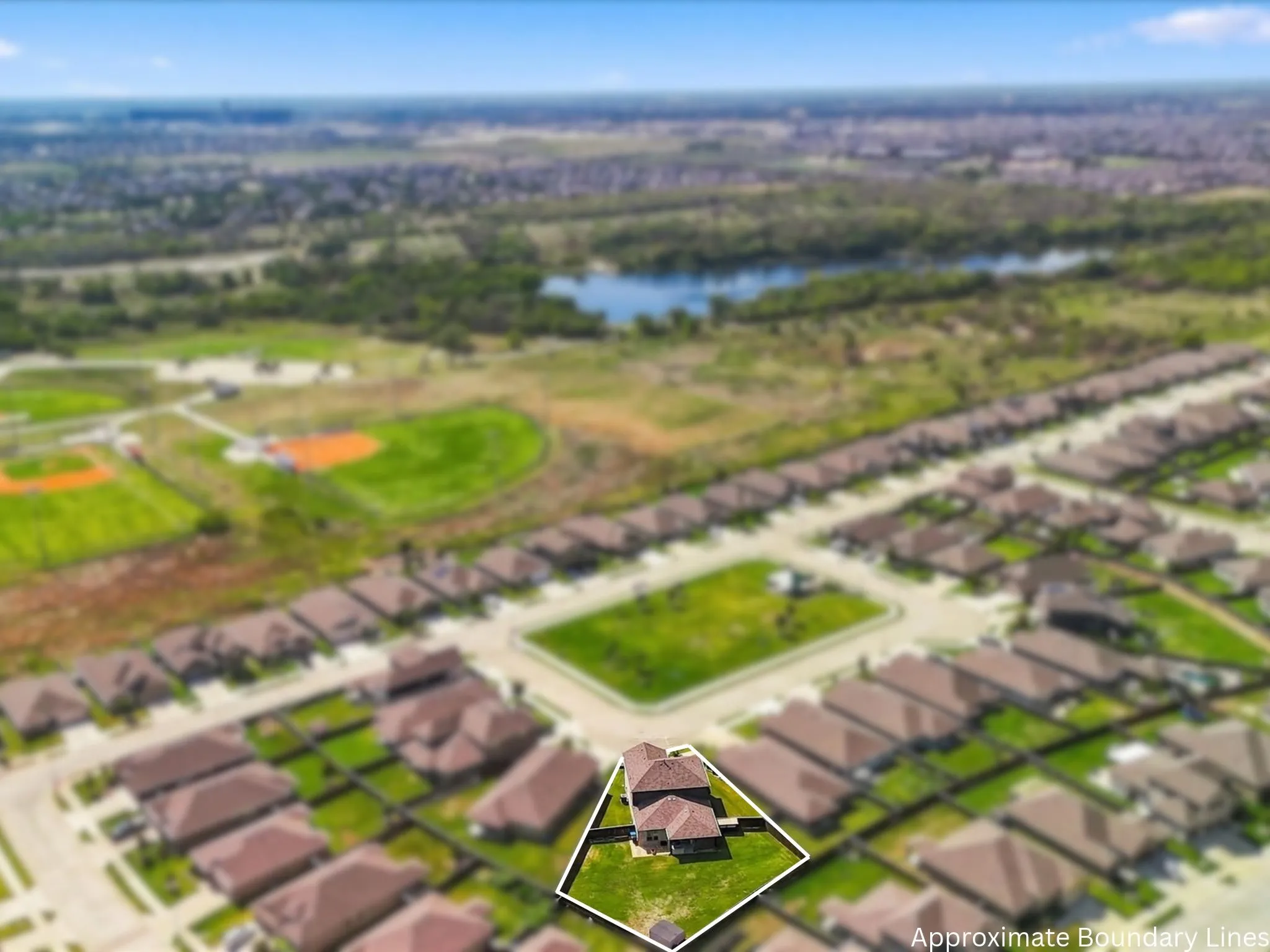 Single Family Residence For Sale in Tarrant County , 545 Passionflower Drive, Fort Worth, Texas 76131, 5 Bedroom, 4 Bathroom, 2 Garage spaces, 3,044 Sqft, built in 2020, mls#21386293, Real Estate Agent in Fort Worth, Homes For Sale in Tarrant county, Homes For Sale in Fort Worth, Realtor in Fort Worth Texas, Real Estate Brokerage Independent Realty Texas, Luminita Cordes Realtor