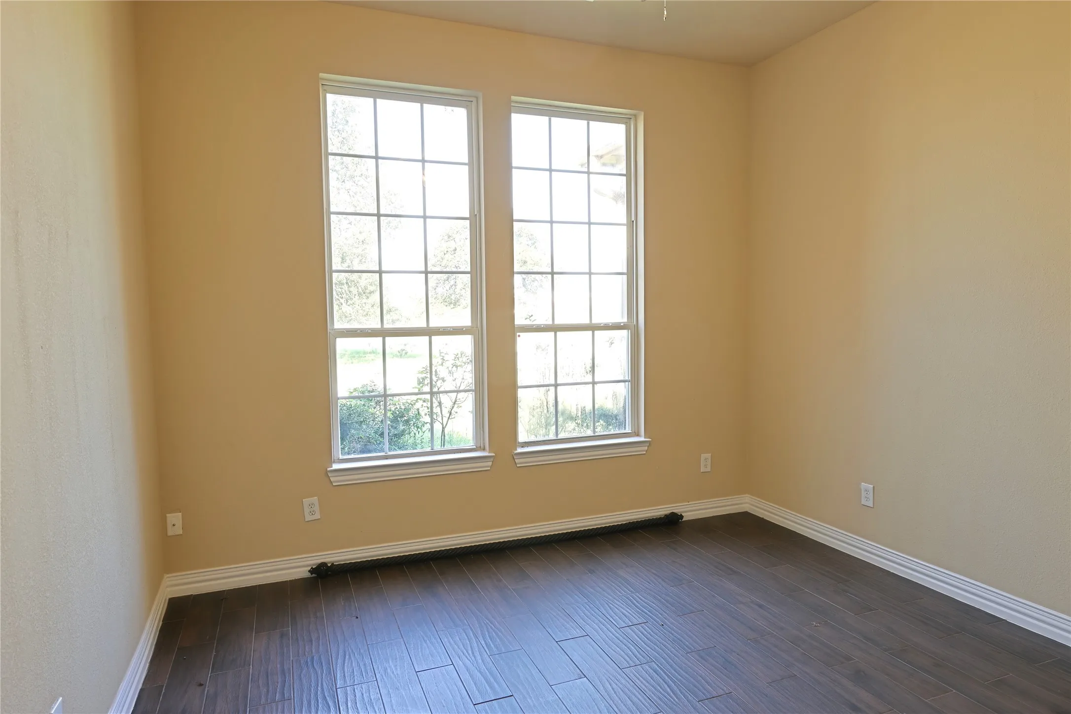 Farm For Rent in Denton County , 5700 FM 424, Cross Roads, Texas 76227, 4 Bedroom, 4 Bathroom, 3 Garage spaces, 4,434 Sqft, built in 1999, mls#21386697, Real Estate Agent in Cross Roads, Homes For Rent in Denton county, Homes For Rent in Cross Roads, Realtor in Cross Roads Texas, Real Estate Brokerage Independent Realty Texas, Luminita Cordes Realtor