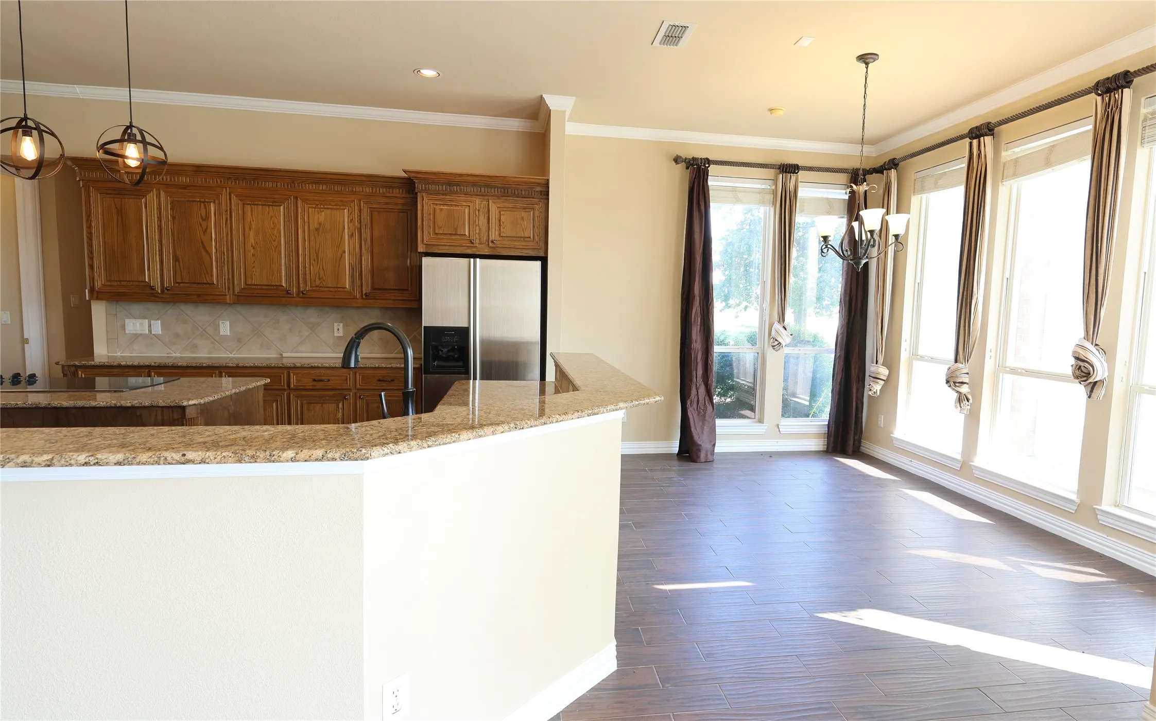 Farm For Rent in Denton County , 5700 FM 424, Cross Roads, Texas 76227, 4 Bedroom, 4 Bathroom, 3 Garage spaces, 4,434 Sqft, built in 1999, mls#21386697, Real Estate Agent in Cross Roads, Homes For Rent in Denton county, Homes For Rent in Cross Roads, Realtor in Cross Roads Texas, Real Estate Brokerage Independent Realty Texas, Luminita Cordes Realtor