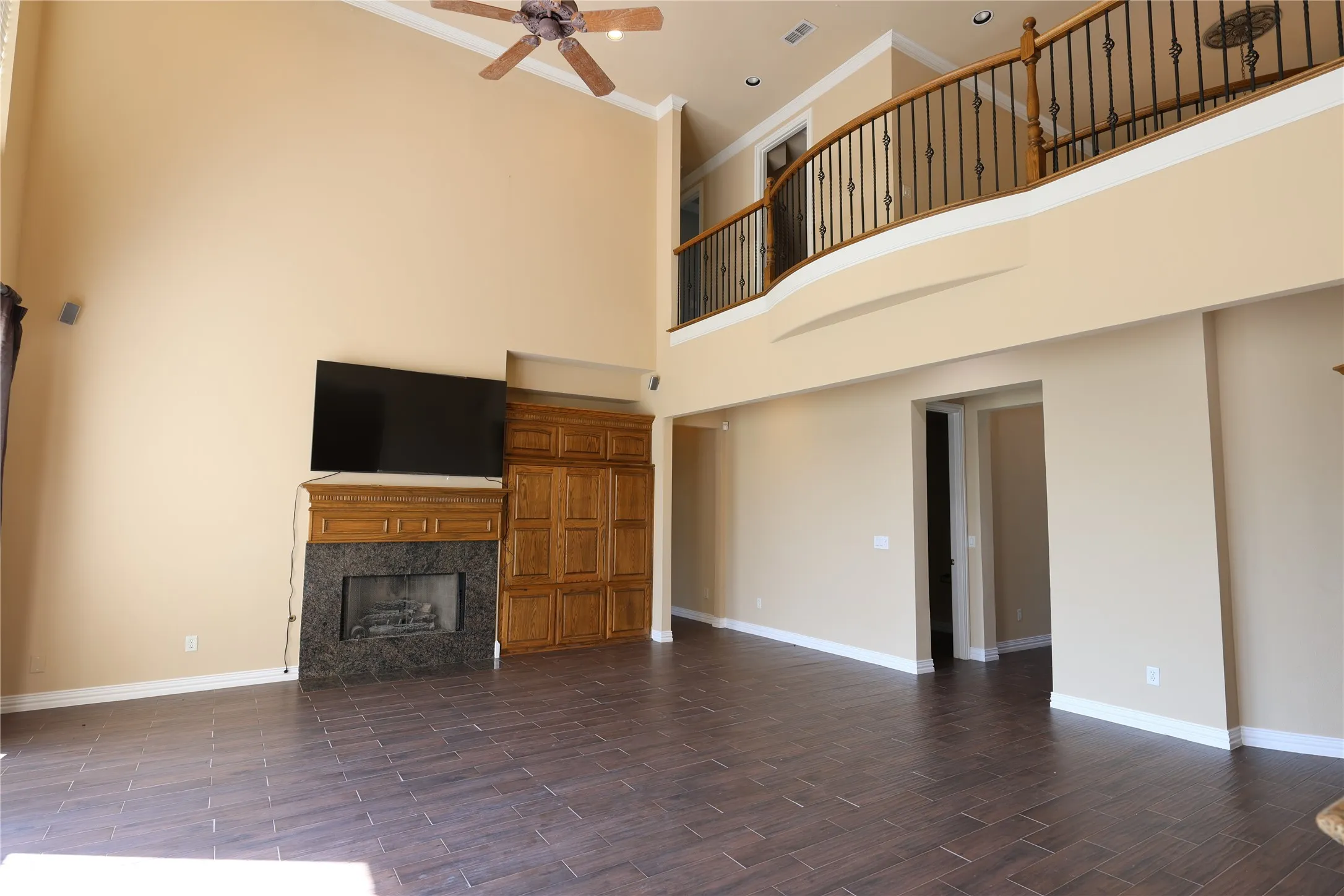 Farm For Rent in Denton County , 5700 FM 424, Cross Roads, Texas 76227, 4 Bedroom, 4 Bathroom, 3 Garage spaces, 4,434 Sqft, built in 1999, mls#21386697, Real Estate Agent in Cross Roads, Homes For Rent in Denton county, Homes For Rent in Cross Roads, Realtor in Cross Roads Texas, Real Estate Brokerage Independent Realty Texas, Luminita Cordes Realtor