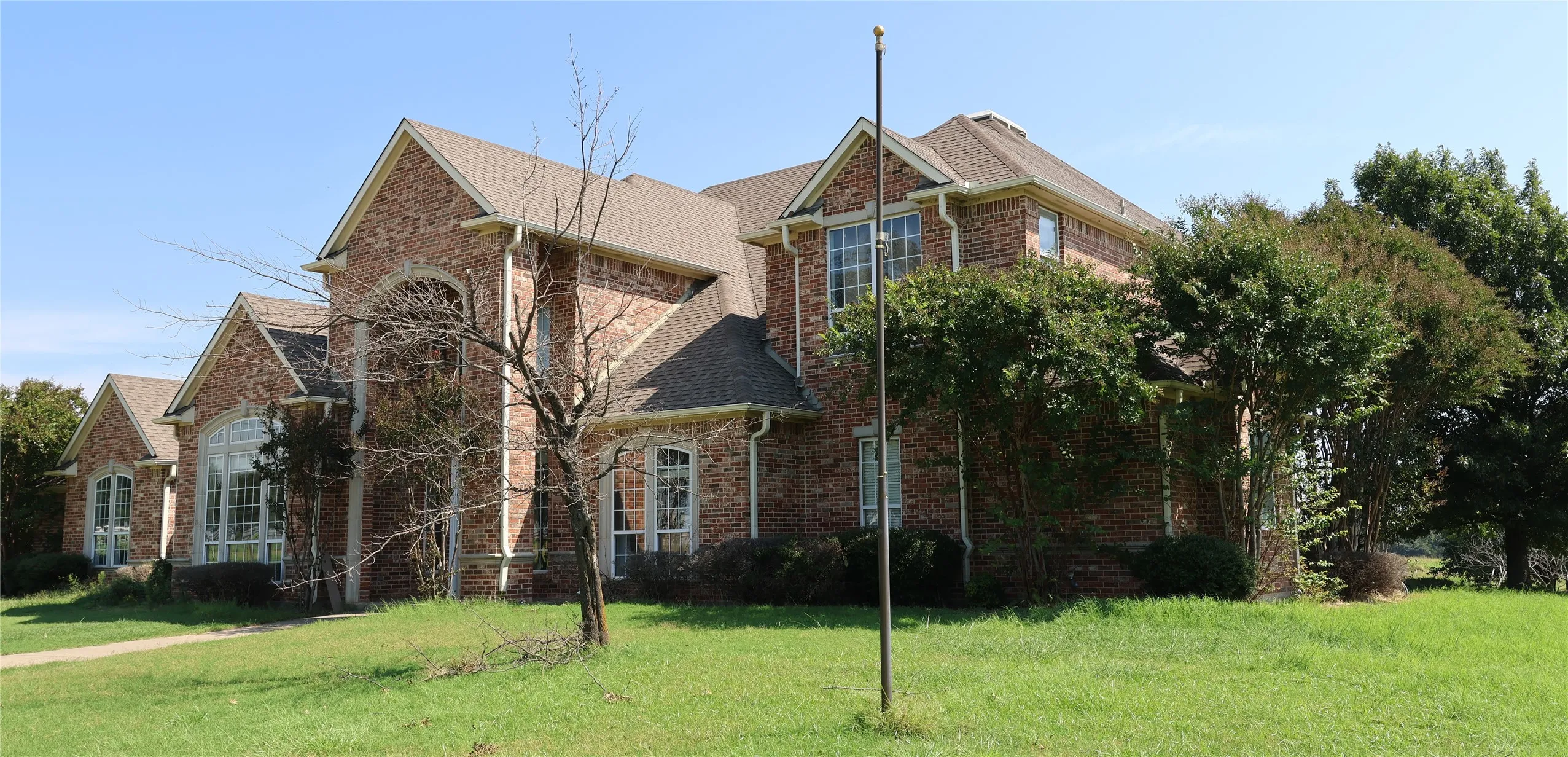 Farm For Rent in Denton County , 5700 FM 424, Cross Roads, Texas 76227, 4 Bedroom, 4 Bathroom, 3 Garage spaces, 4,434 Sqft, built in 1999, mls#21386697, Real Estate Agent in Cross Roads, Homes For Rent in Denton county, Homes For Rent in Cross Roads, Realtor in Cross Roads Texas, Real Estate Brokerage Independent Realty Texas, Luminita Cordes Realtor