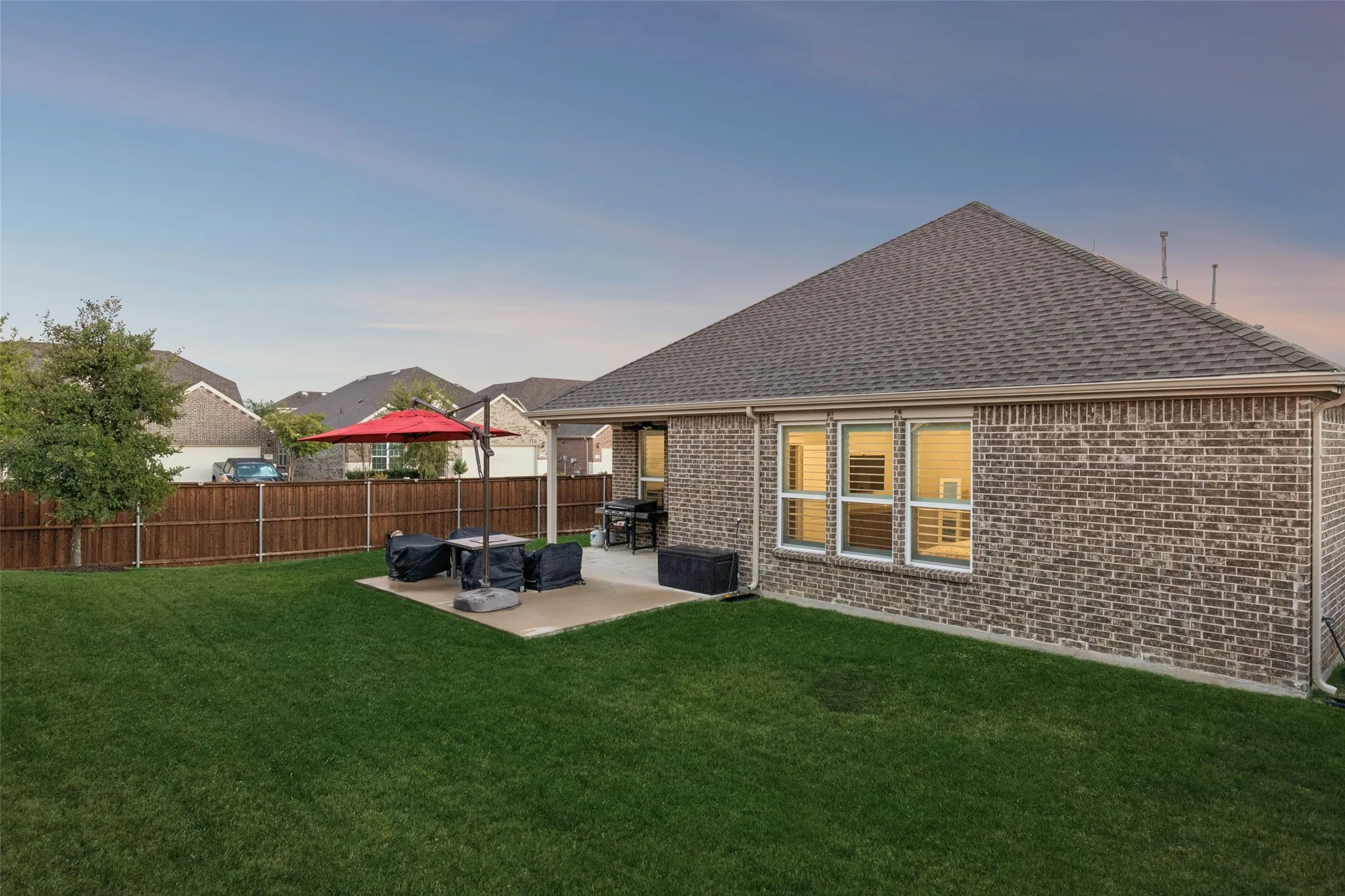 Single Family Residence For Sale in Collin County , 5500 Mount Joy Drive, Mc Kinney, Texas 75071, 4 Bedroom, 3 Bathroom, 2 Garage spaces, 2,206 Sqft, built in 2019, mls#21386140, Real Estate Agent in Mc Kinney, Homes For Sale in Collin county, Homes For Sale in Mc Kinney, Realtor in Mc Kinney Texas, Real Estate Brokerage Independent Realty Texas, Luminita Cordes Realtor