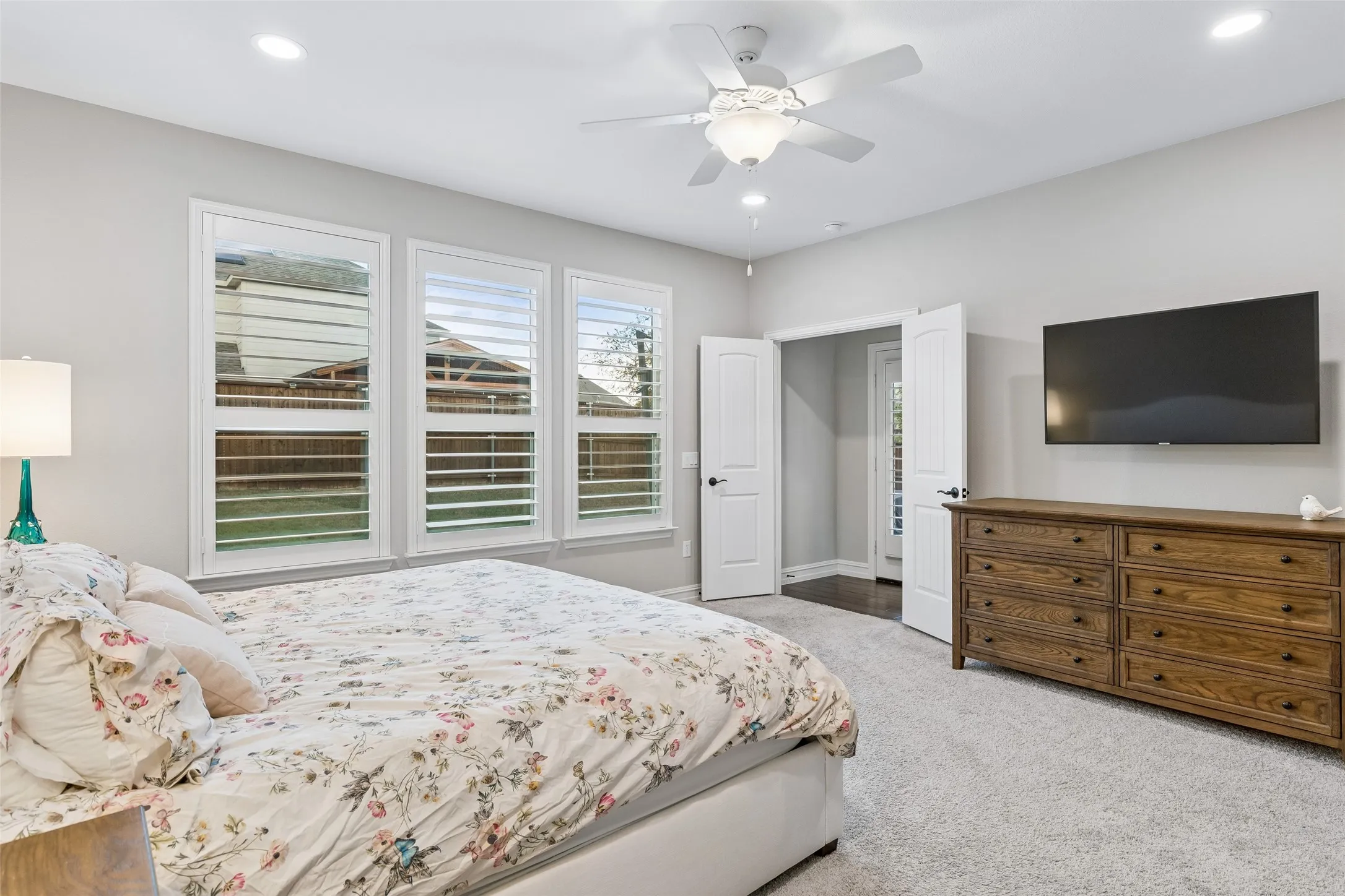 Single Family Residence For Sale in Collin County , 5500 Mount Joy Drive, Mc Kinney, Texas 75071, 4 Bedroom, 3 Bathroom, 2 Garage spaces, 2,206 Sqft, built in 2019, mls#21386140, Real Estate Agent in Mc Kinney, Homes For Sale in Collin county, Homes For Sale in Mc Kinney, Realtor in Mc Kinney Texas, Real Estate Brokerage Independent Realty Texas, Luminita Cordes Realtor