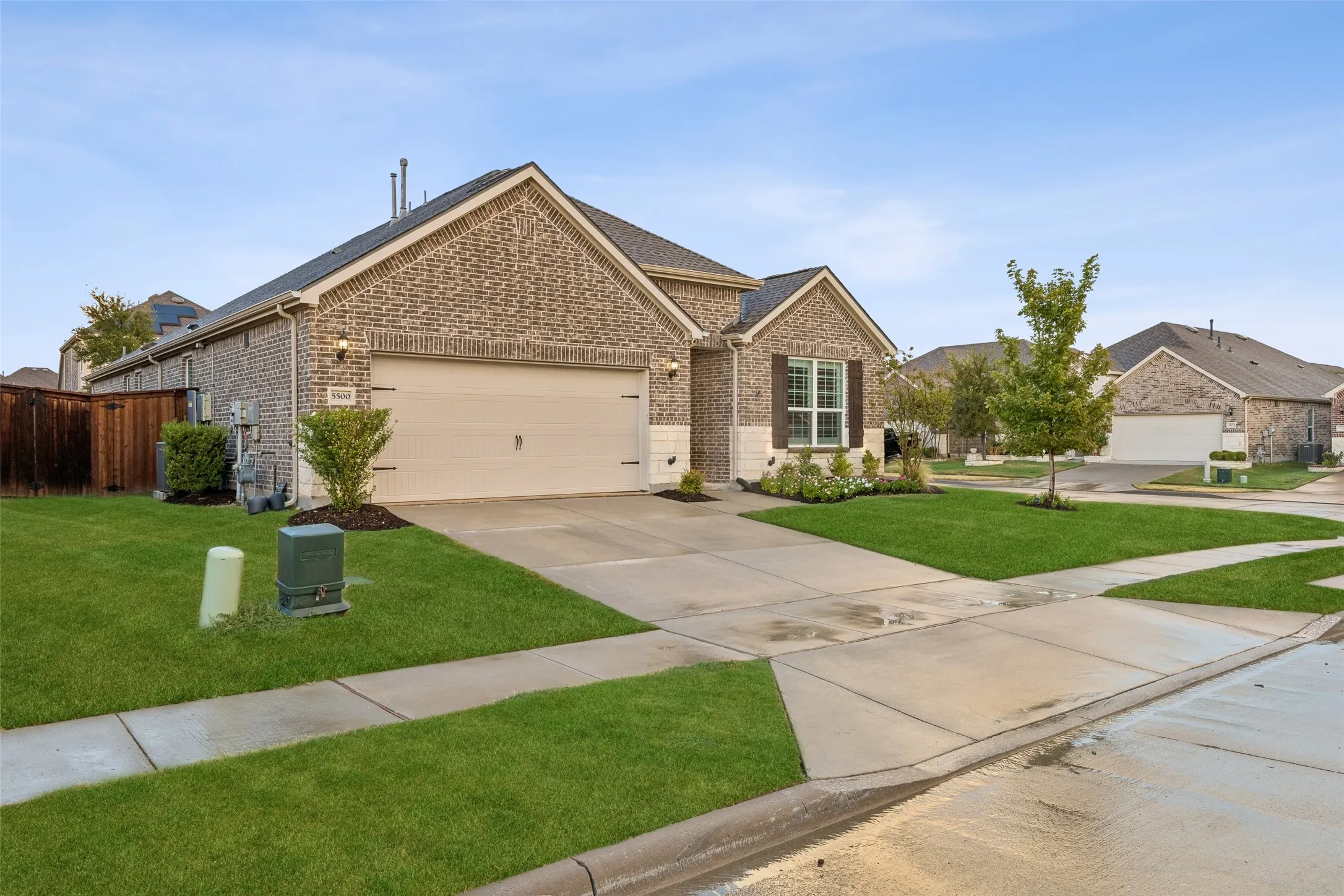 Single Family Residence For Sale in Collin County , 5500 Mount Joy Drive, Mc Kinney, Texas 75071, 4 Bedroom, 3 Bathroom, 2 Garage spaces, 2,206 Sqft, built in 2019, mls#21386140, Real Estate Agent in Mc Kinney, Homes For Sale in Collin county, Homes For Sale in Mc Kinney, Realtor in Mc Kinney Texas, Real Estate Brokerage Independent Realty Texas, Luminita Cordes Realtor