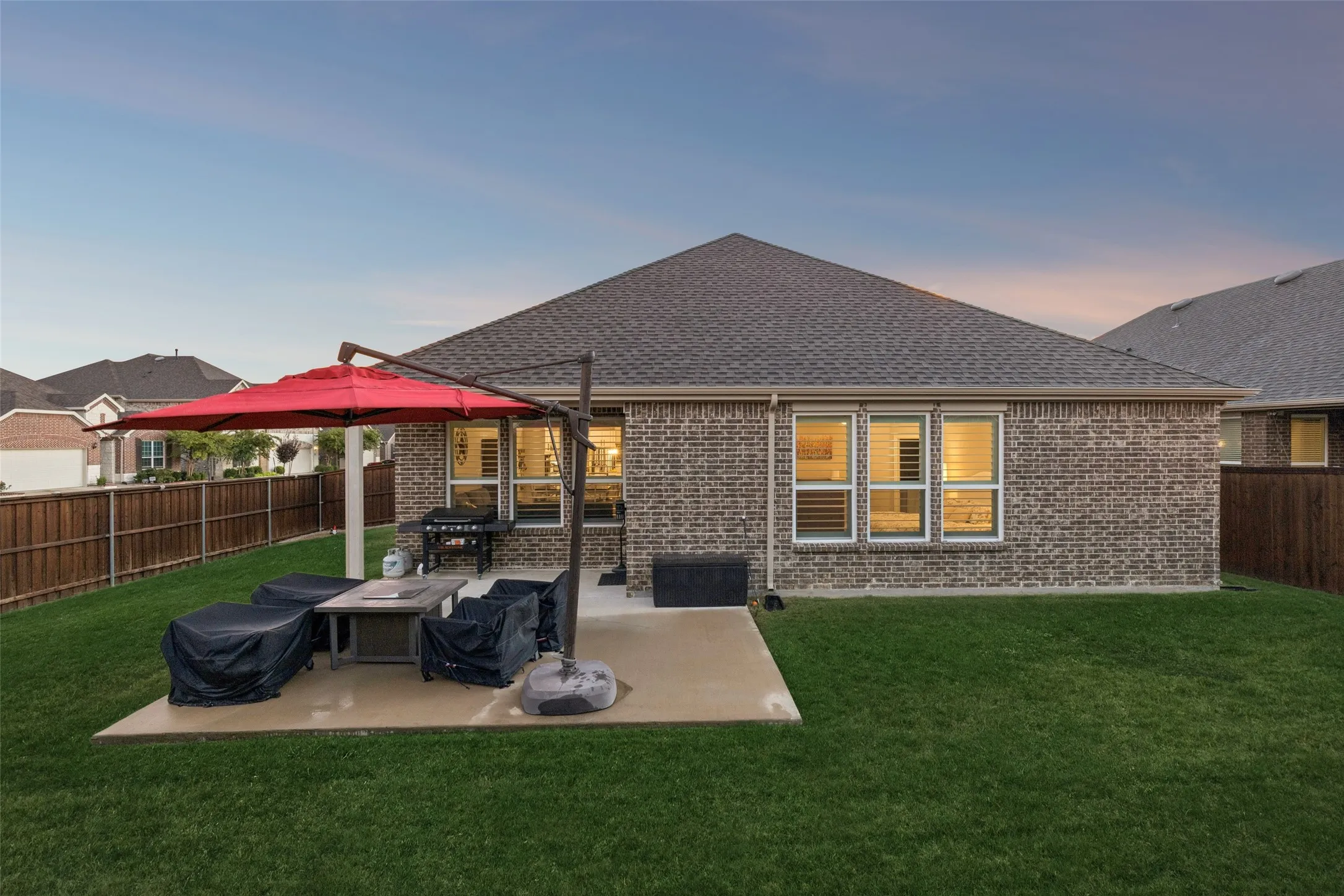 Single Family Residence For Sale in Collin County , 5500 Mount Joy Drive, Mc Kinney, Texas 75071, 4 Bedroom, 3 Bathroom, 2 Garage spaces, 2,206 Sqft, built in 2019, mls#21386140, Real Estate Agent in Mc Kinney, Homes For Sale in Collin county, Homes For Sale in Mc Kinney, Realtor in Mc Kinney Texas, Real Estate Brokerage Independent Realty Texas, Luminita Cordes Realtor