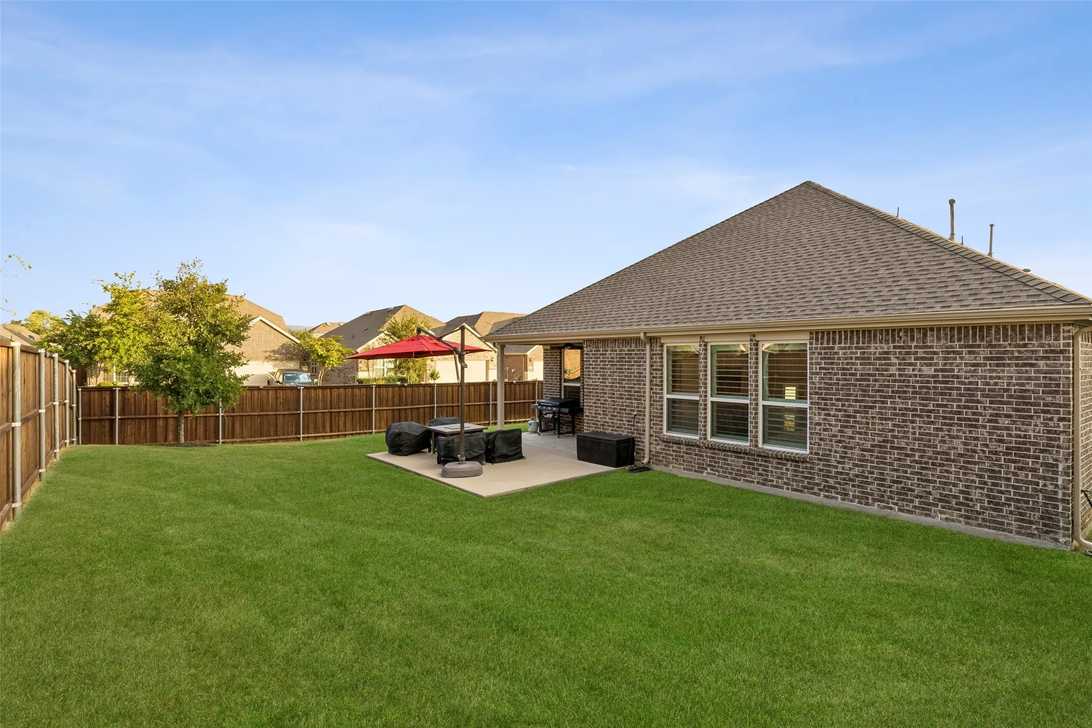 Single Family Residence For Sale in Collin County , 5500 Mount Joy Drive, Mc Kinney, Texas 75071, 4 Bedroom, 3 Bathroom, 2 Garage spaces, 2,206 Sqft, built in 2019, mls#21386140, Real Estate Agent in Mc Kinney, Homes For Sale in Collin county, Homes For Sale in Mc Kinney, Realtor in Mc Kinney Texas, Real Estate Brokerage Independent Realty Texas, Luminita Cordes Realtor