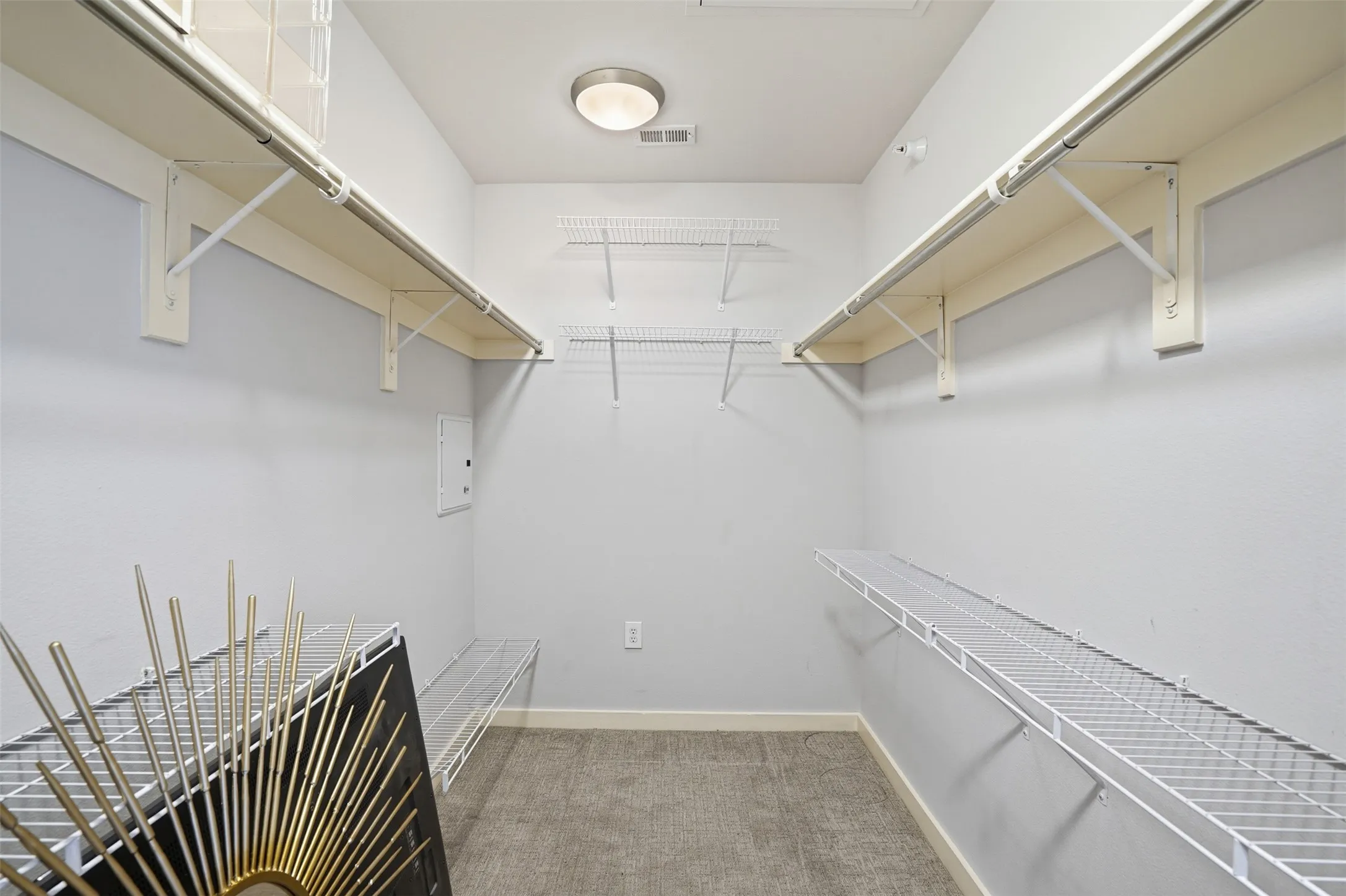 Condominium For Rent in Tarrant County , 2608 Museum Way 3202, Fort Worth, Texas 76107, 1 Bedroom, 2 Bathroom, 1 Garage spaces, 1,170 Sqft, built in 2006, mls#21386707, Real Estate Agent in Fort Worth, Homes For Rent in Tarrant county, Homes For Rent in Fort Worth, Realtor in Fort Worth Texas, Real Estate Brokerage Independent Realty Texas, Luminita Cordes Realtor