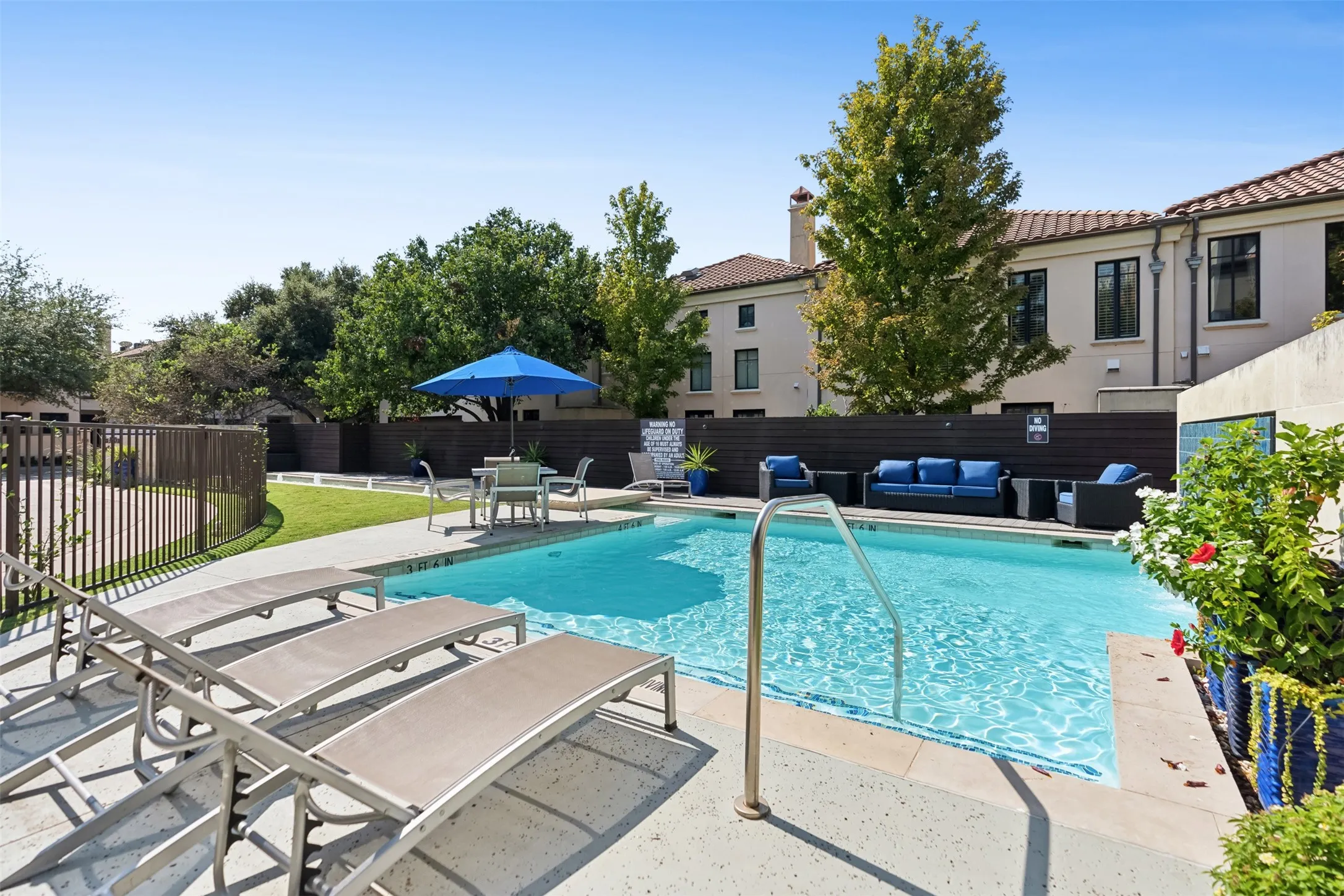 Condominium For Rent in Tarrant County , 2608 Museum Way 3202, Fort Worth, Texas 76107, 1 Bedroom, 2 Bathroom, 1 Garage spaces, 1,170 Sqft, built in 2006, mls#21386707, Real Estate Agent in Fort Worth, Homes For Rent in Tarrant county, Homes For Rent in Fort Worth, Realtor in Fort Worth Texas, Real Estate Brokerage Independent Realty Texas, Luminita Cordes Realtor