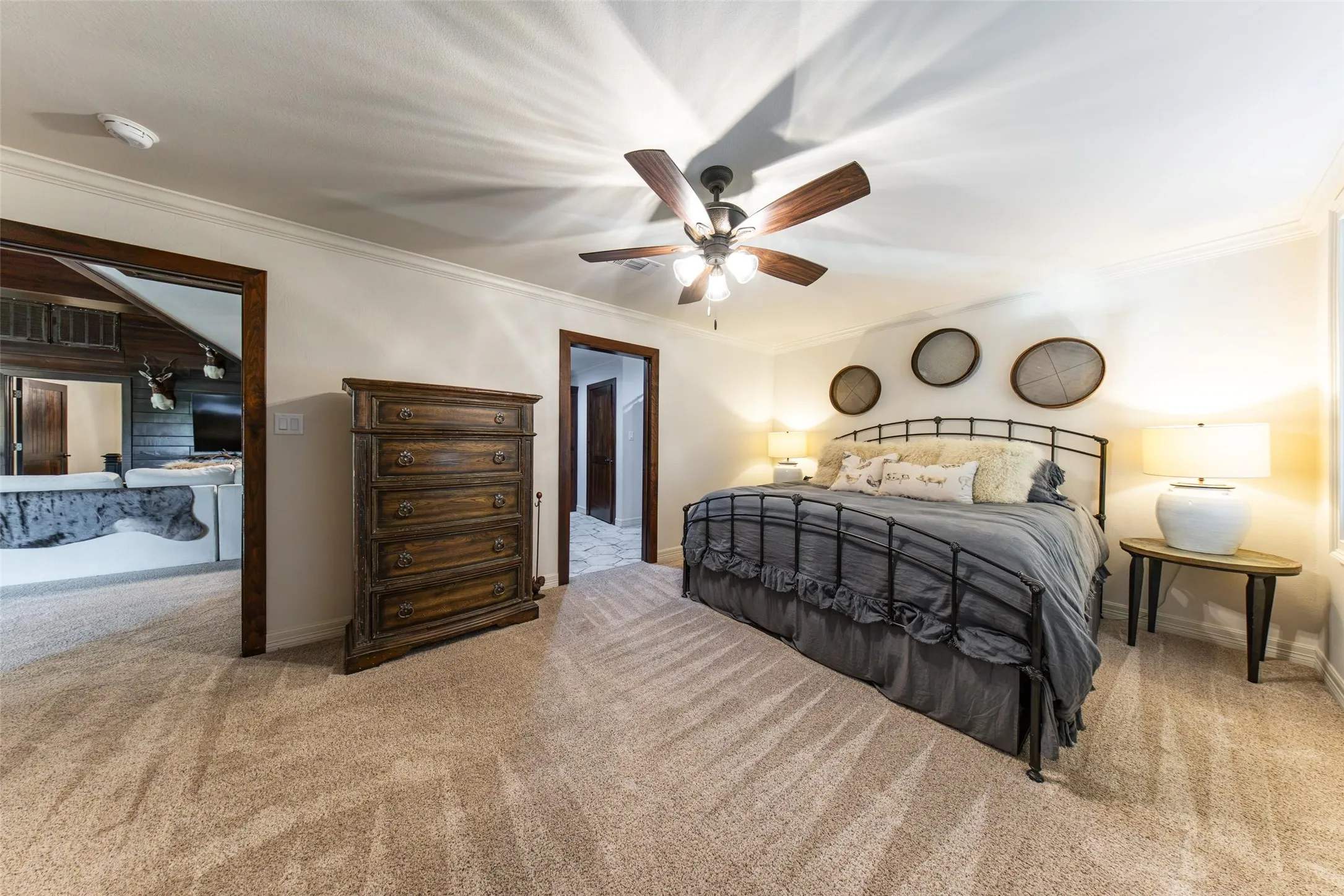 Single Family Residence For Sale in Mills County , 890 N FM 573, Mullin, Texas 76864, 6 Bedroom, 6 Bathroom, 5 Garage spaces, 7,242 Sqft, built in 2014, mls#21386437, Real Estate Agent in Mullin, Homes For Sale in Mills county, Homes For Sale in Mullin, Realtor in Mullin Texas, Real Estate Brokerage Independent Realty Texas, Luminita Cordes Realtor