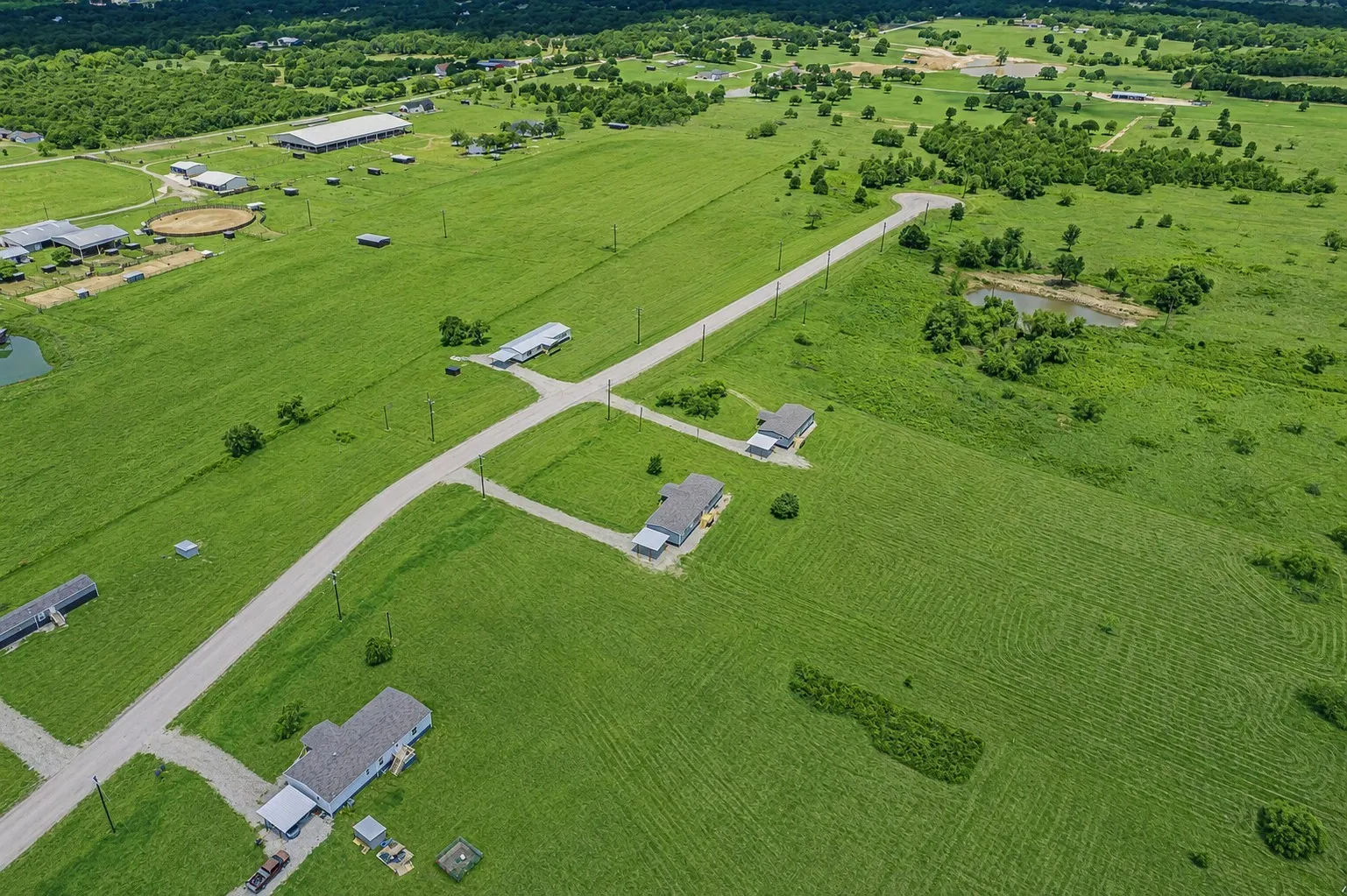 Manufactured Home For Sale in Parker County , 2012 Buffet Way, Poolville, Texas 76487, 5 Bedroom, 3 Bathroom, Garage spaces, 2,001 Sqft, built in 2026, mls#21383898, Real Estate Agent in Poolville, Homes For Sale in Parker county, Homes For Sale in Poolville, Realtor in Poolville Texas, Real Estate Brokerage Independent Realty Texas, Luminita Cordes Realtor