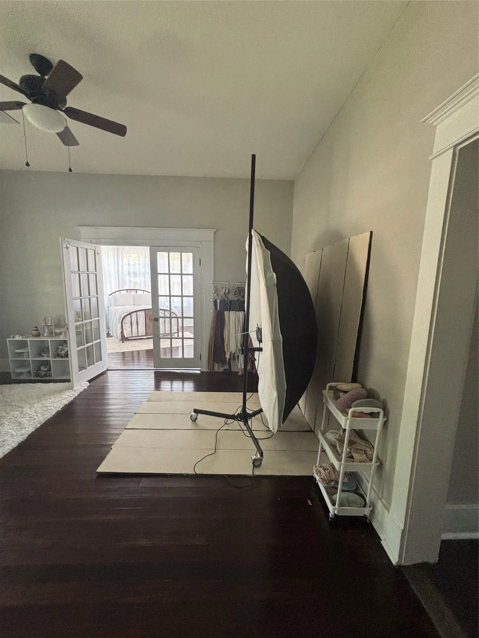 Single Family Residence For Rent in Fannin County , 311 W Sam Rayburn Drive, Bonham, Texas 75418, 2 Bedroom, 1 Bathroom, Garage spaces, 1,215 Sqft, built in 1905, mls#21365219, Real Estate Agent in Bonham, Homes For Rent in Fannin county, Homes For Rent in Bonham, Realtor in Bonham Texas, Real Estate Brokerage Independent Realty Texas, Luminita Cordes Realtor