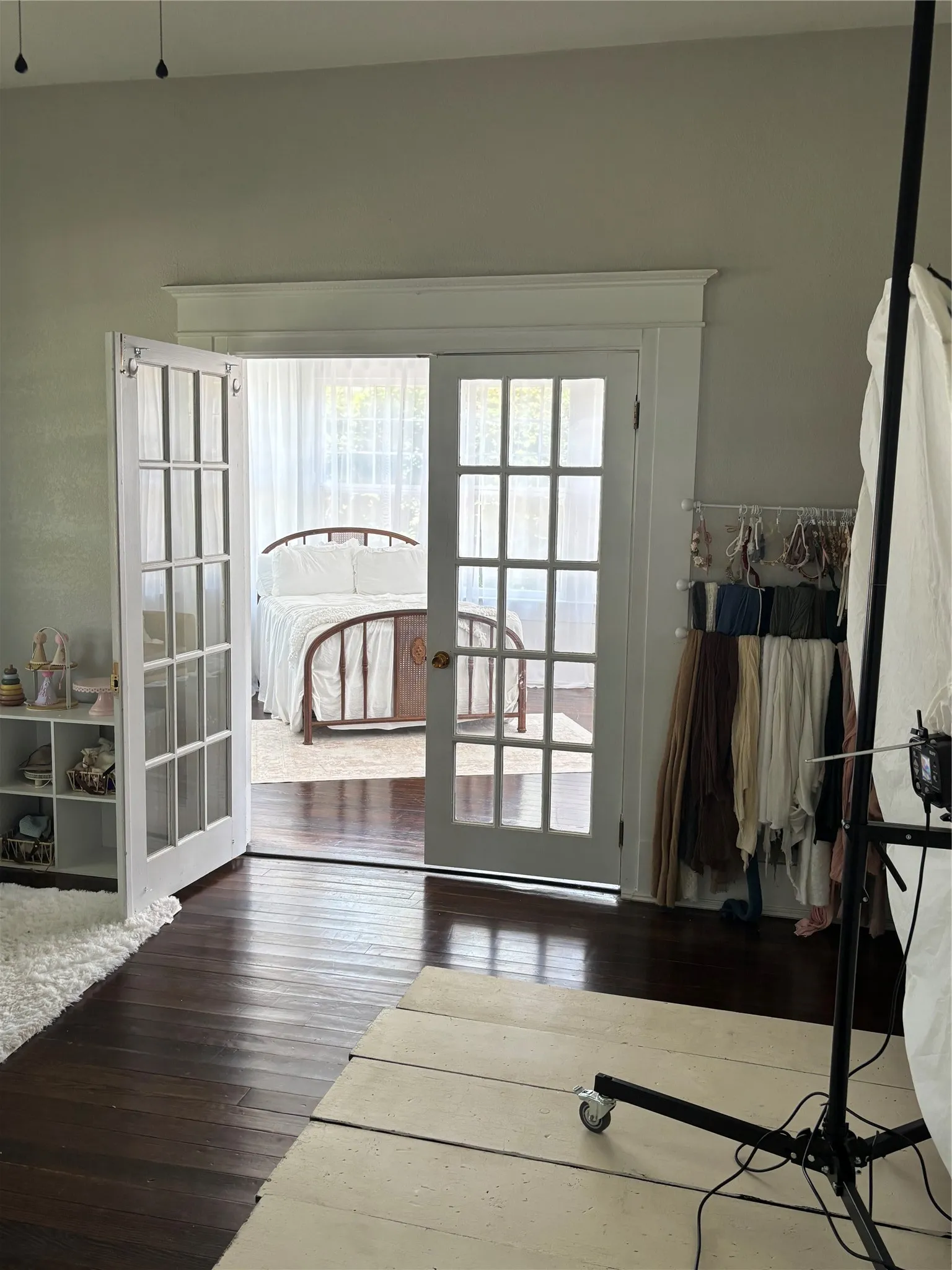 Single Family Residence For Rent in Fannin County , 311 W Sam Rayburn Drive, Bonham, Texas 75418, 2 Bedroom, 1 Bathroom, Garage spaces, 1,215 Sqft, built in 1905, mls#21365219, Real Estate Agent in Bonham, Homes For Rent in Fannin county, Homes For Rent in Bonham, Realtor in Bonham Texas, Real Estate Brokerage Independent Realty Texas, Luminita Cordes Realtor