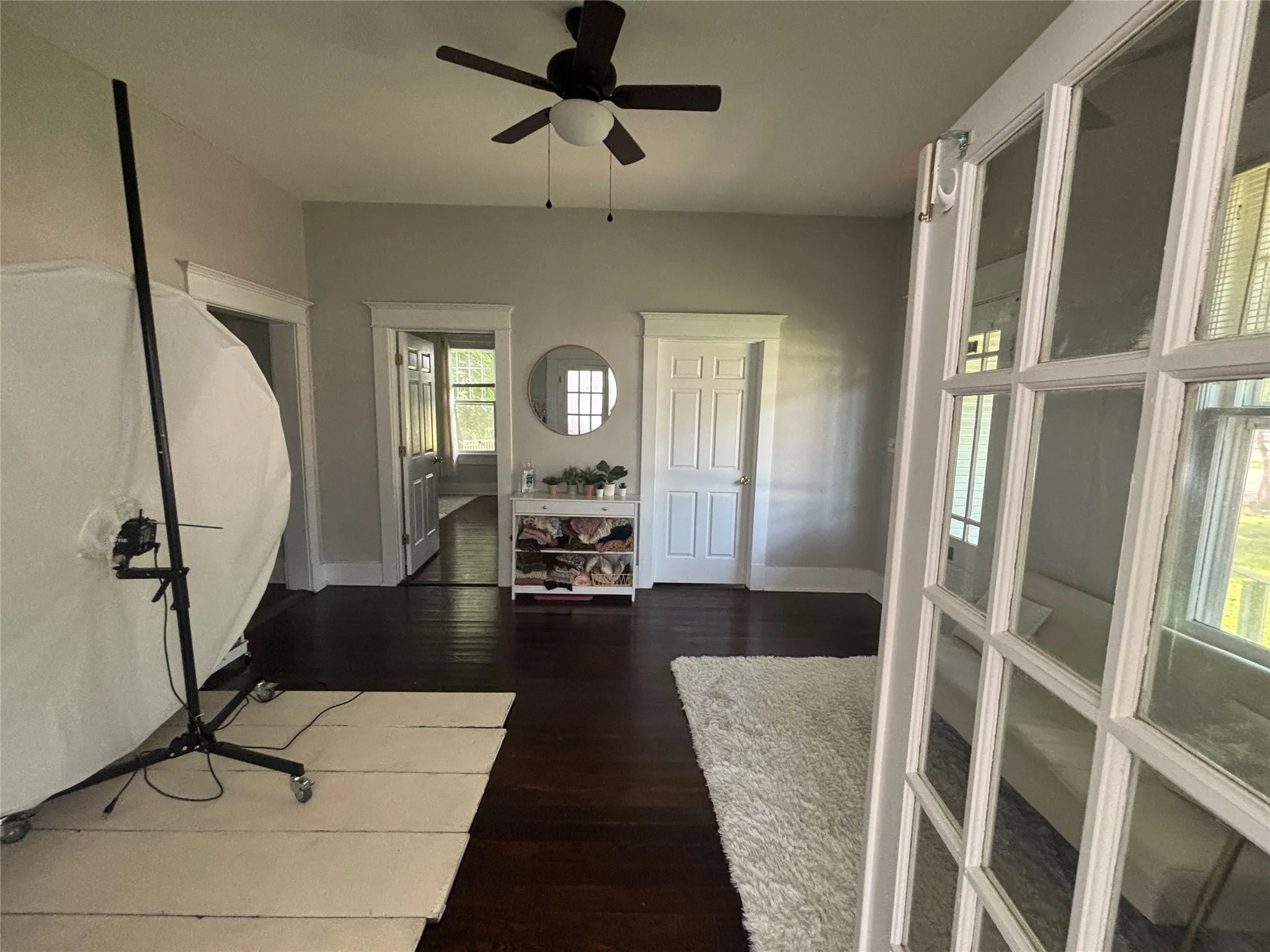 Single Family Residence For Rent in Fannin County , 311 W Sam Rayburn Drive, Bonham, Texas 75418, 2 Bedroom, 1 Bathroom, Garage spaces, 1,215 Sqft, built in 1905, mls#21365219, Real Estate Agent in Bonham, Homes For Rent in Fannin county, Homes For Rent in Bonham, Realtor in Bonham Texas, Real Estate Brokerage Independent Realty Texas, Luminita Cordes Realtor