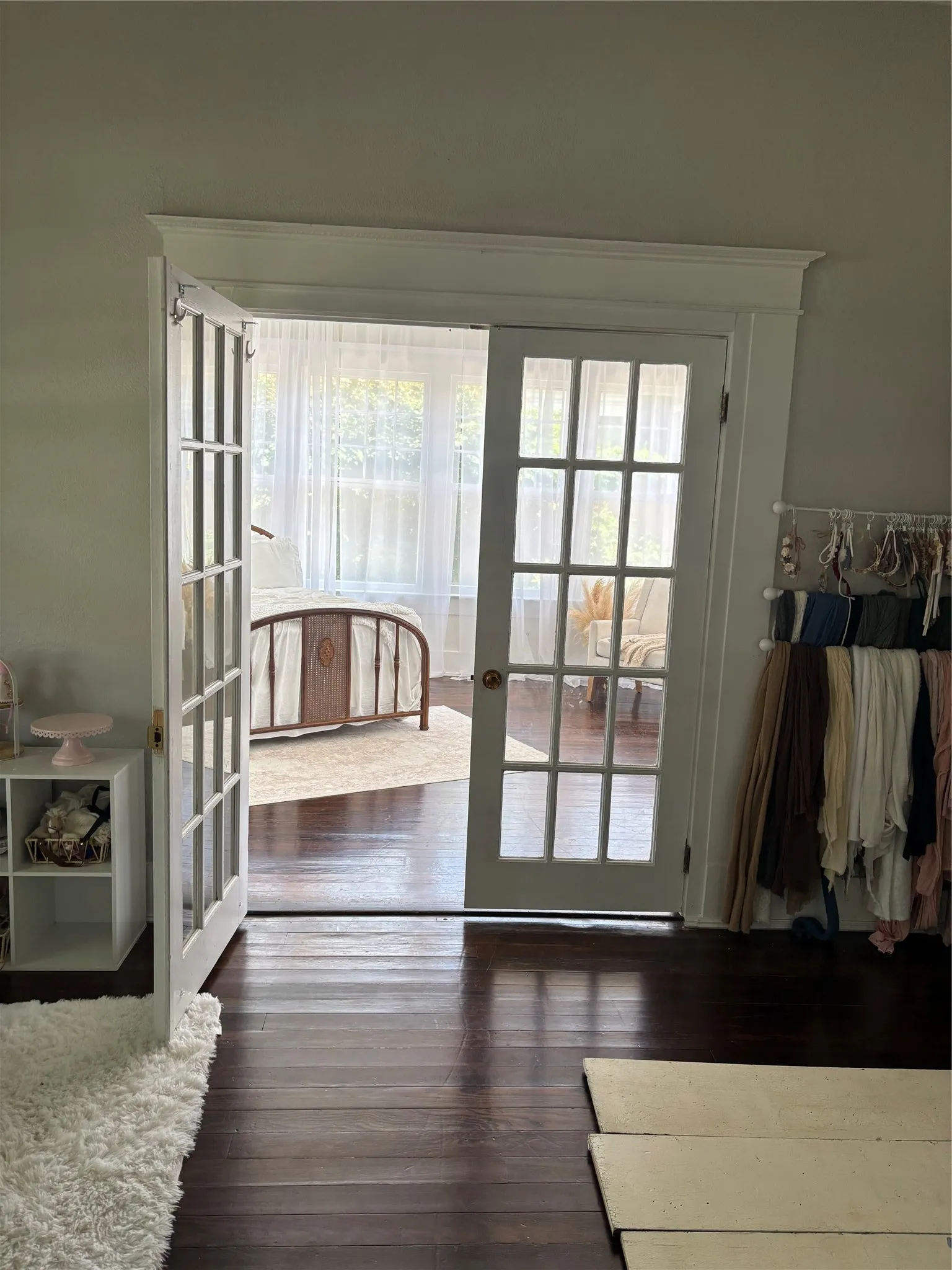 Single Family Residence For Rent in Fannin County , 311 W Sam Rayburn Drive, Bonham, Texas 75418, 2 Bedroom, 1 Bathroom, Garage spaces, 1,215 Sqft, built in 1905, mls#21365219, Real Estate Agent in Bonham, Homes For Rent in Fannin county, Homes For Rent in Bonham, Realtor in Bonham Texas, Real Estate Brokerage Independent Realty Texas, Luminita Cordes Realtor