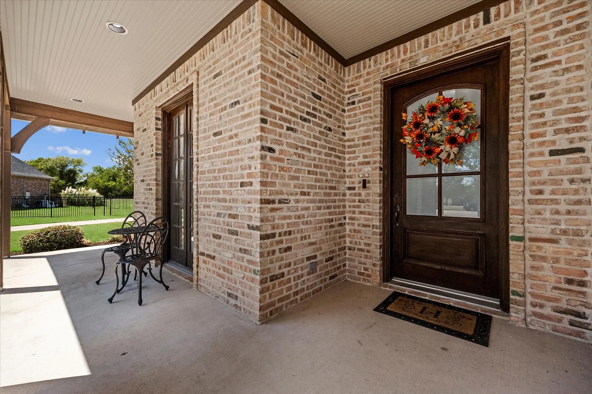 Single Family Residence For Sale in Rockwall County , 5 Wiltshire Court, Heath, Texas 75032, 5 Bedroom, 4 Bathroom, 3 Garage spaces, 4,407 Sqft, built in 2003, mls#21385623, Real Estate Agent in Heath, Homes For Sale in Rockwall county, Homes For Sale in Heath, Realtor in Heath Texas, Real Estate Brokerage Independent Realty Texas, Luminita Cordes Realtor