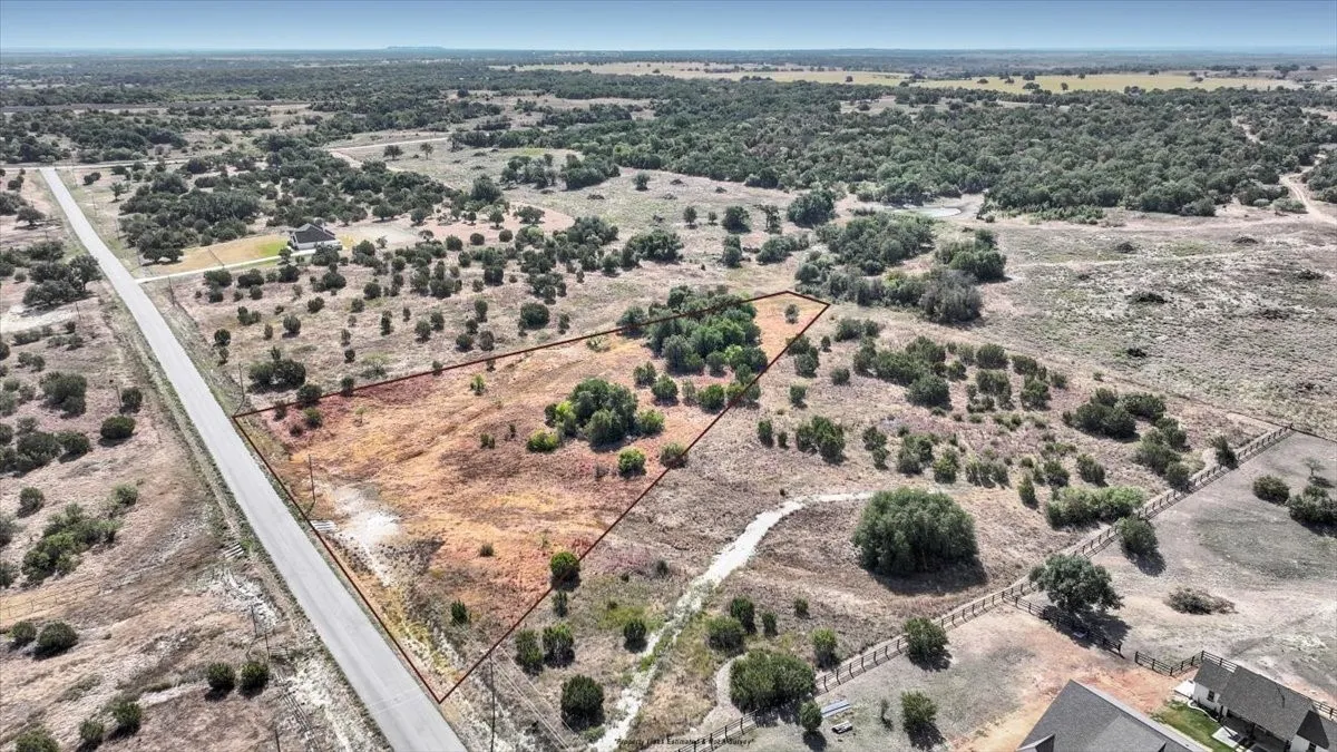 Unimproved Land For Sale in Hood County , 130 Gilmore Court, Granbury, Texas 76462, 0, 0, Garage spaces, 0 Sqft, built in 0, mls#21381688, Real Estate Agent in Granbury, Homes For Sale in Hood county, Homes For Sale in Granbury, Realtor in Granbury Texas, Real Estate Brokerage Independent Realty Texas, Luminita Cordes Realtor