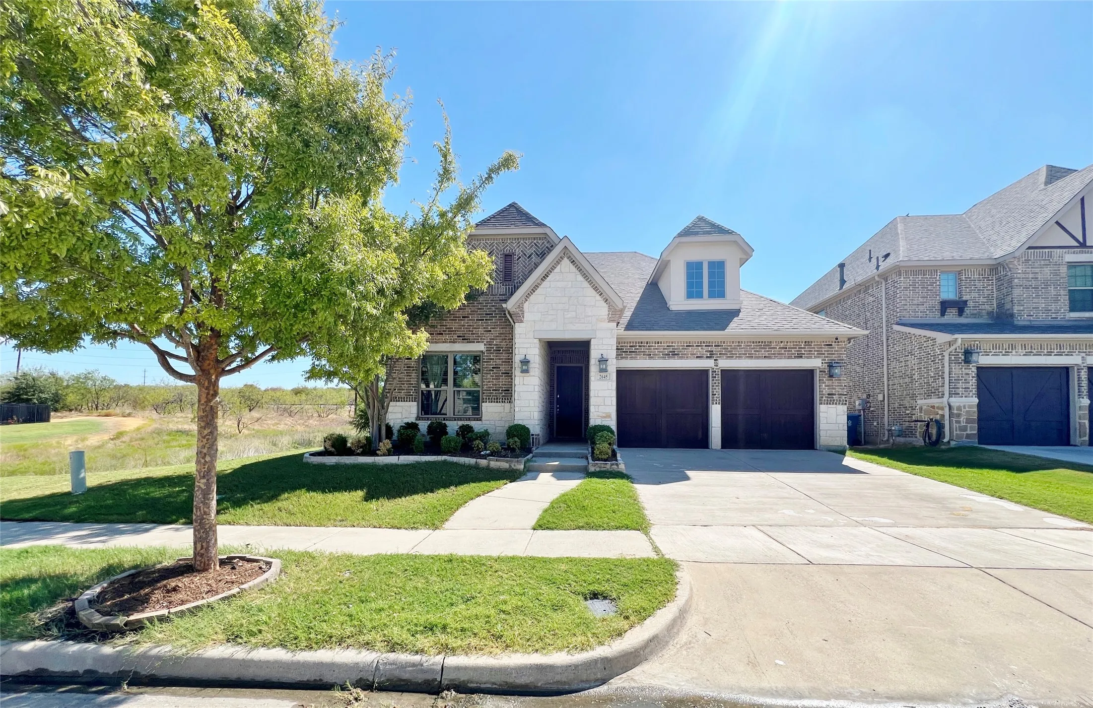 Single Family Residence For Rent in Denton County , 2645 Walnut Creek Lane, The Colony, Texas 75056, 3 Bedroom, 2 Bathroom, 3 Garage spaces, 2,338 Sqft, built in 2015, mls#21386774, Real Estate Agent in The Colony, Homes For Rent in Denton county, Homes For Rent in The Colony, Realtor in The Colony Texas, Real Estate Brokerage Independent Realty Texas, Luminita Cordes Realtor