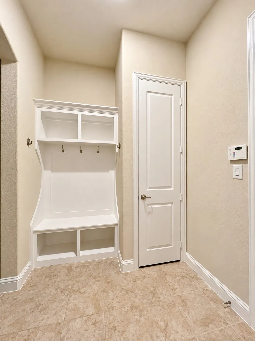 Single Family Residence For Rent in Denton County , 2645 Walnut Creek Lane, The Colony, Texas 75056, 3 Bedroom, 2 Bathroom, 3 Garage spaces, 2,338 Sqft, built in 2015, mls#21386774, Real Estate Agent in The Colony, Homes For Rent in Denton county, Homes For Rent in The Colony, Realtor in The Colony Texas, Real Estate Brokerage Independent Realty Texas, Luminita Cordes Realtor