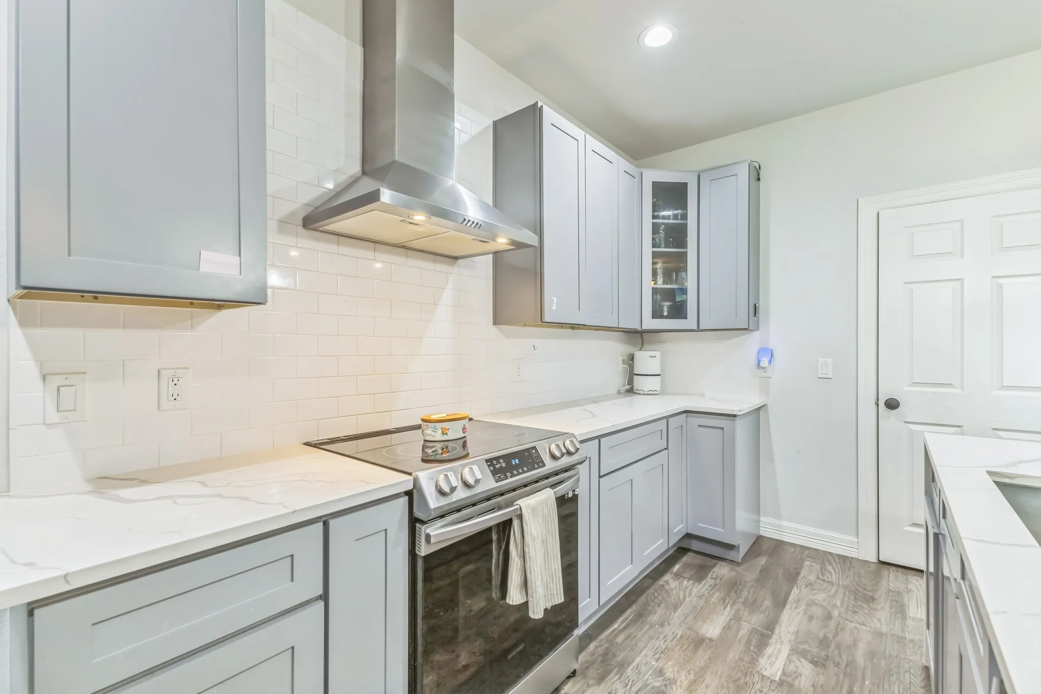 Single Family Residence For Rent in Kaufman County , 424 N Mcgraw Street, Forney, Texas 75126, 3 Bedroom, 2 Bathroom, 2 Garage spaces, 2,004 Sqft, built in 2022, mls#21386793, Real Estate Agent in Forney, Homes For Rent in Kaufman county, Homes For Rent in Forney, Realtor in Forney Texas, Real Estate Brokerage Independent Realty Texas, Luminita Cordes Realtor