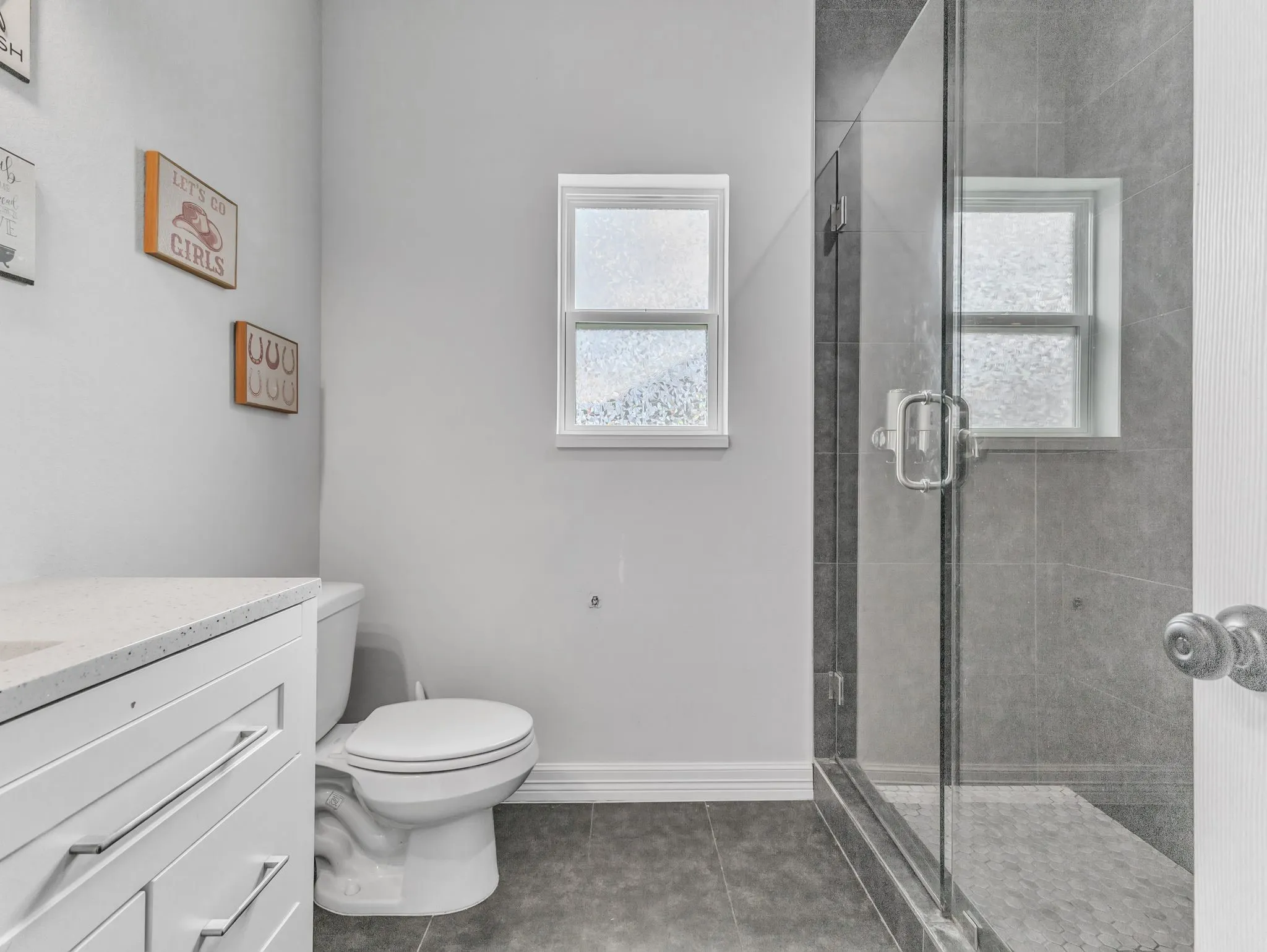 Single Family Residence For Rent in Kaufman County , 424 N Mcgraw Street, Forney, Texas 75126, 3 Bedroom, 2 Bathroom, 2 Garage spaces, 2,004 Sqft, built in 2022, mls#21386793, Real Estate Agent in Forney, Homes For Rent in Kaufman county, Homes For Rent in Forney, Realtor in Forney Texas, Real Estate Brokerage Independent Realty Texas, Luminita Cordes Realtor