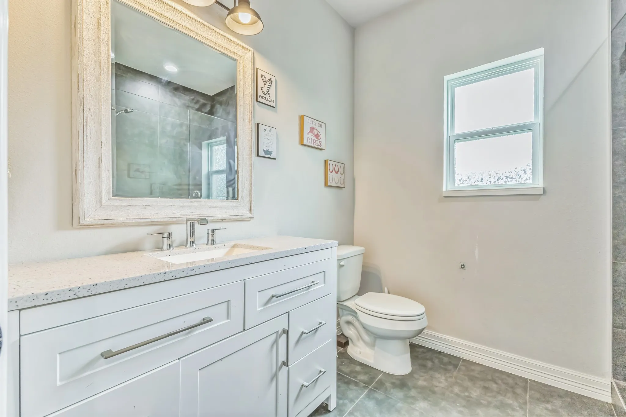 Single Family Residence For Rent in Kaufman County , 424 N Mcgraw Street, Forney, Texas 75126, 3 Bedroom, 2 Bathroom, 2 Garage spaces, 2,004 Sqft, built in 2022, mls#21386793, Real Estate Agent in Forney, Homes For Rent in Kaufman county, Homes For Rent in Forney, Realtor in Forney Texas, Real Estate Brokerage Independent Realty Texas, Luminita Cordes Realtor