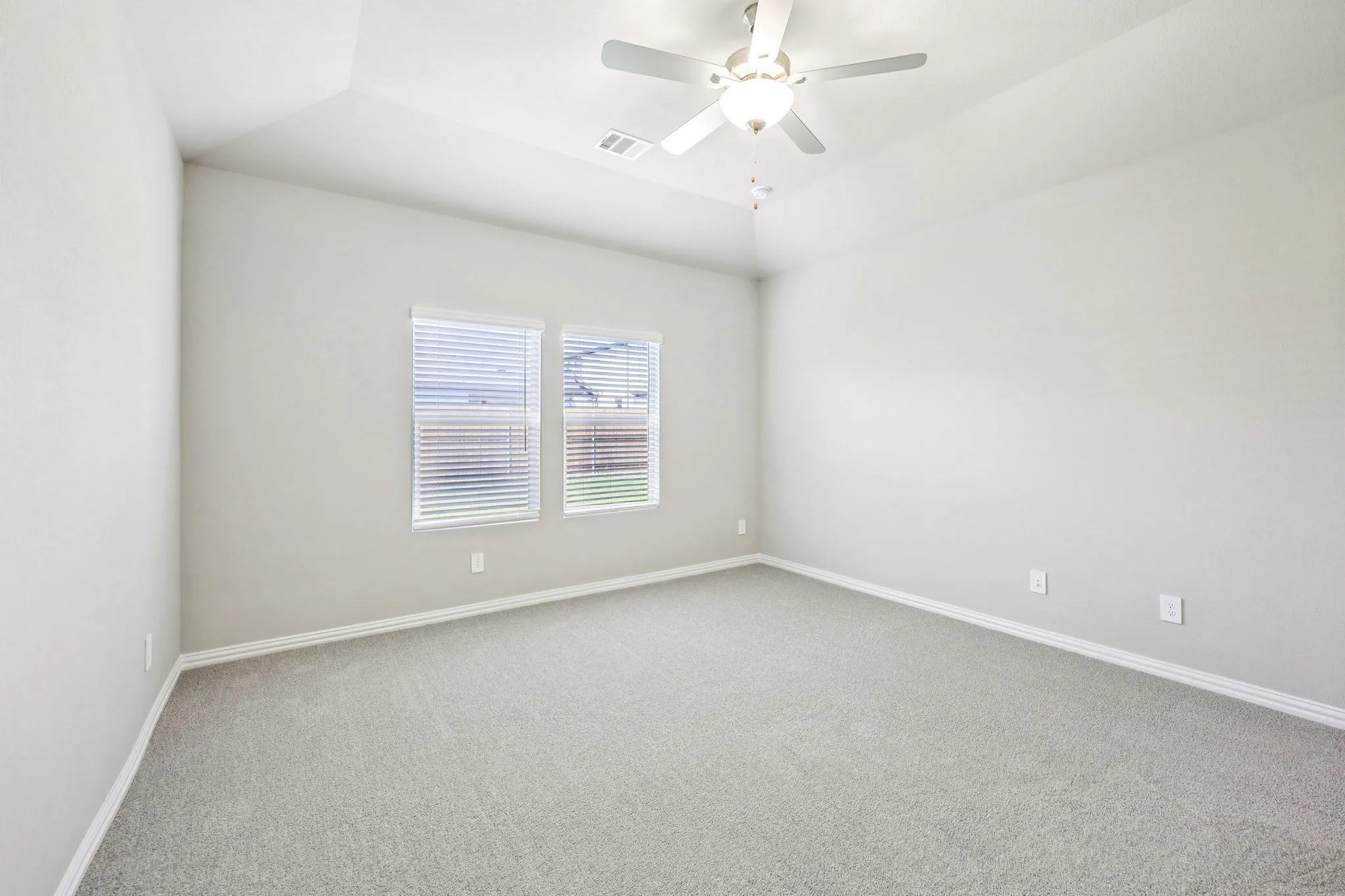 Photo is not of the actual home, but is an inspirational photo of builder’s model home and may depict options, furnishings, and/or decorator features that are not included.