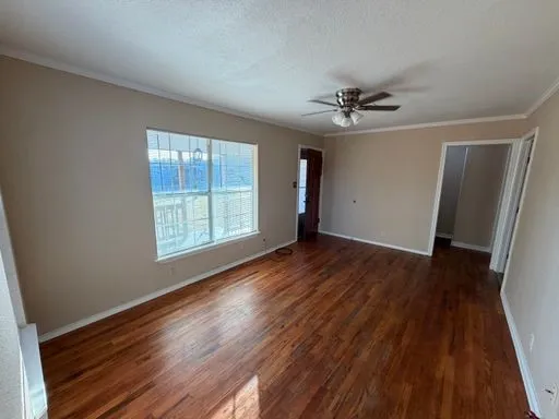 Single Family Residence For Rent in Brown County , 3611 Durham, Brownwood, Texas 76801, 3 Bedroom, 2 Bathroom, Garage spaces, 964 Sqft, built in 0, mls#21386795, Real Estate Agent in Brownwood, Homes For Rent in Brown county, Homes For Rent in Brownwood, Realtor in Brownwood Texas, Real Estate Brokerage Independent Realty Texas, Luminita Cordes Realtor